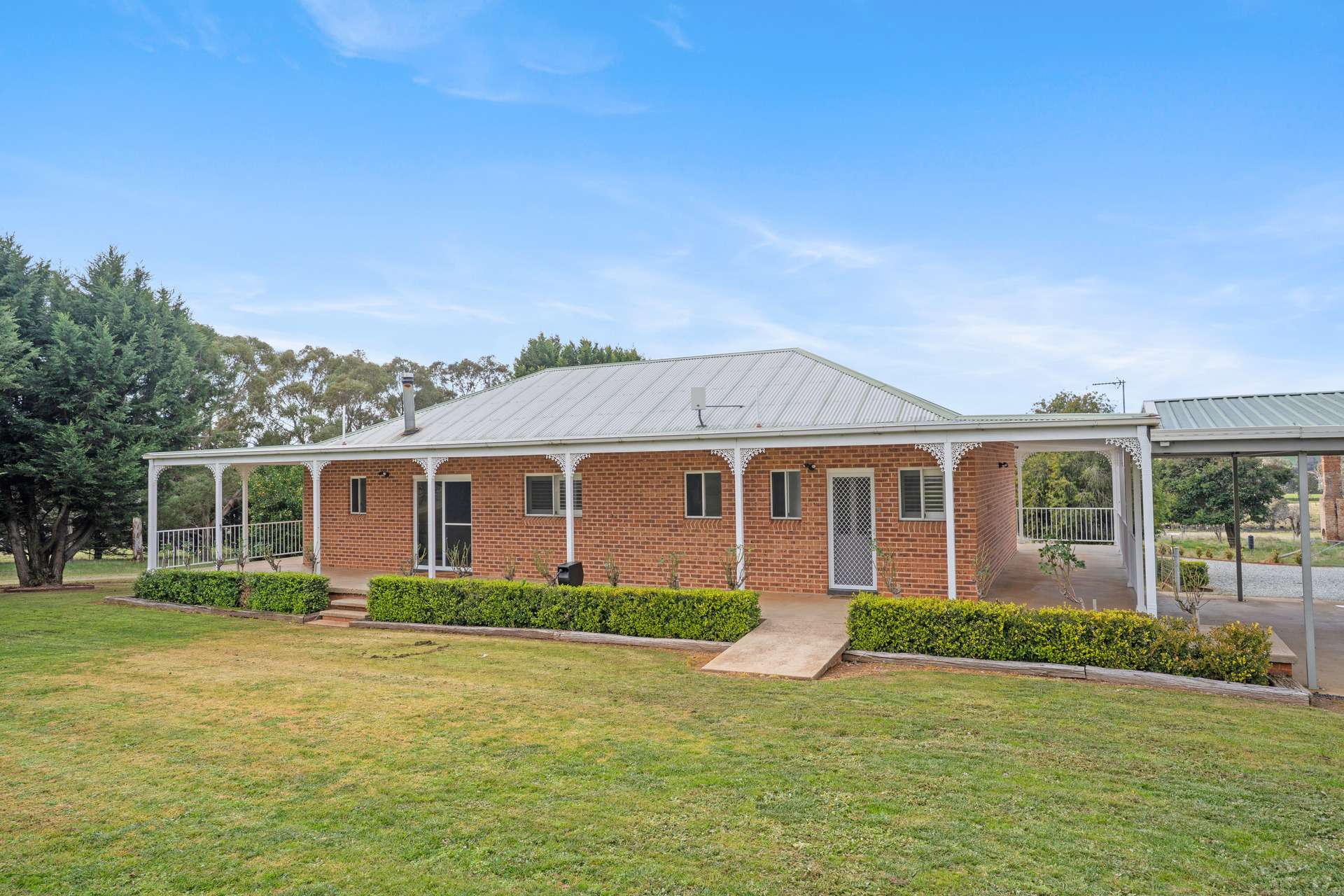 1 Burke Street, Lyndhurst For Sale by Farmbuy.com - image 14