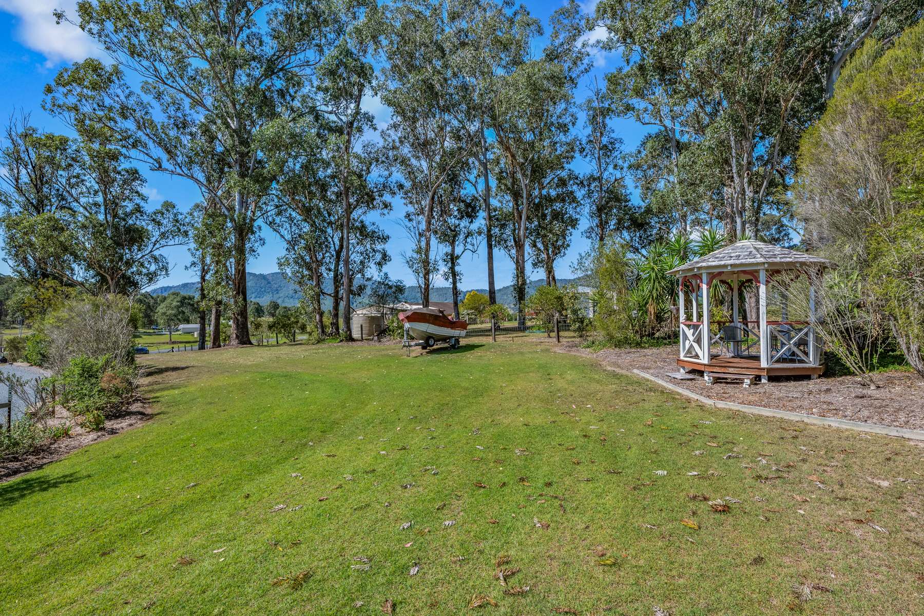 24 Moonlight Circuit, Gloucester For Sale by Farmbuy.com - image 30