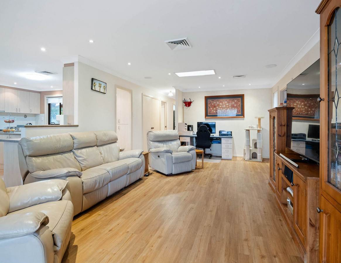 135 Mersey Road, Bringelly For Sale by Farmbuy.com - image 16
