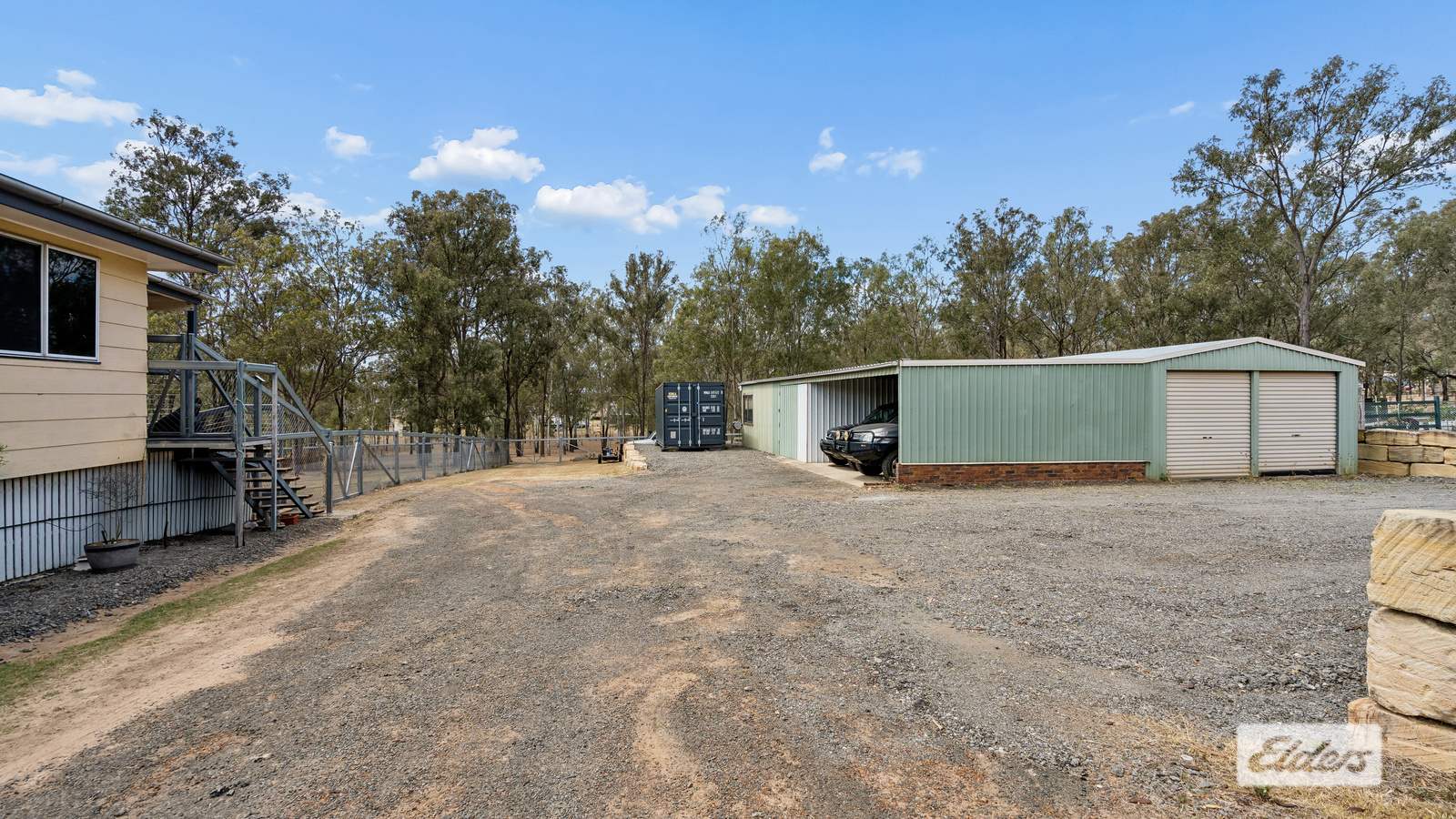 20 Highland Grove, Kensington Grove For Sale by Farmbuy.com - image 4