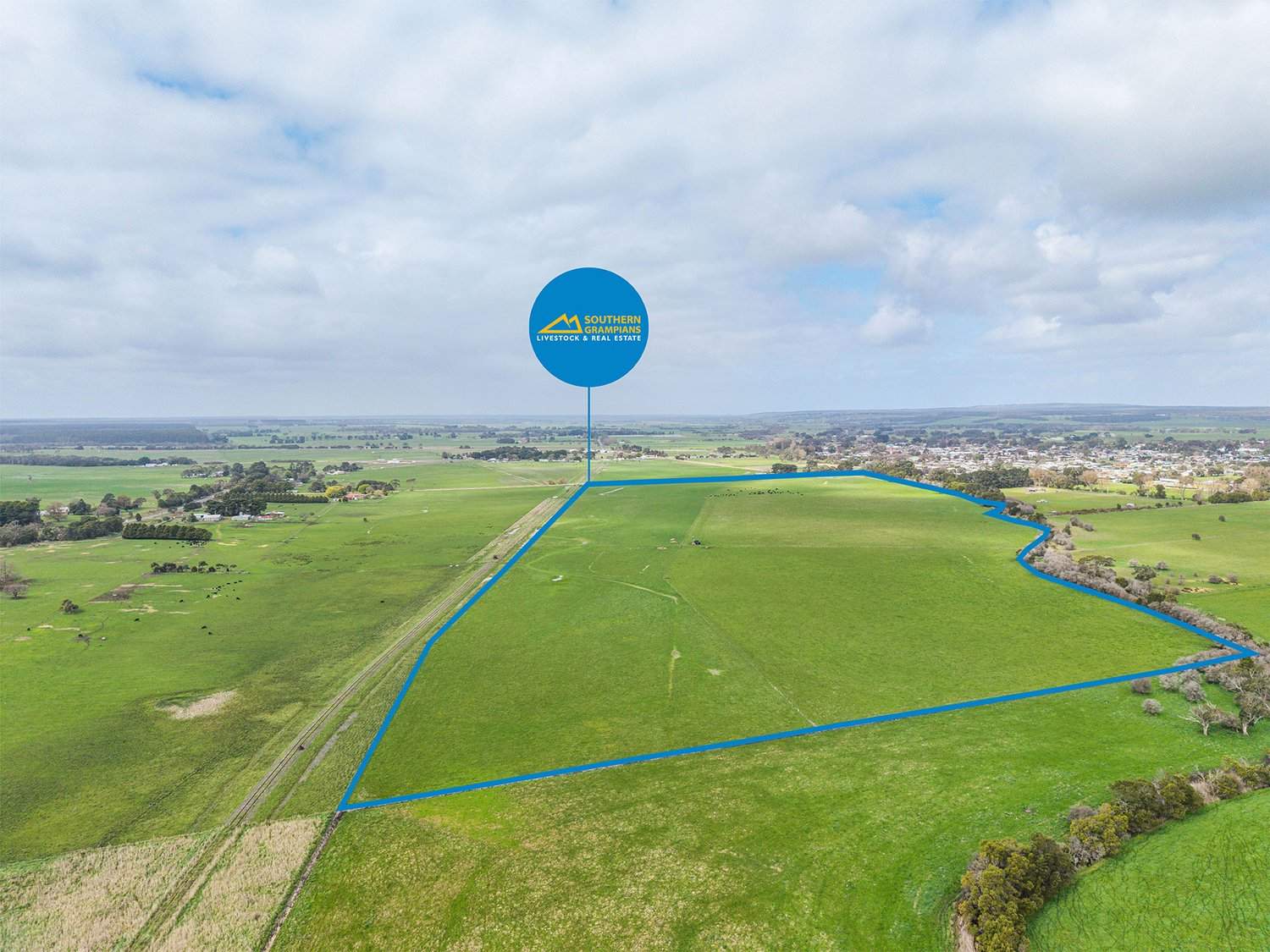 - Bond Street, Heywood Auction by Farmbuy.com - image 12