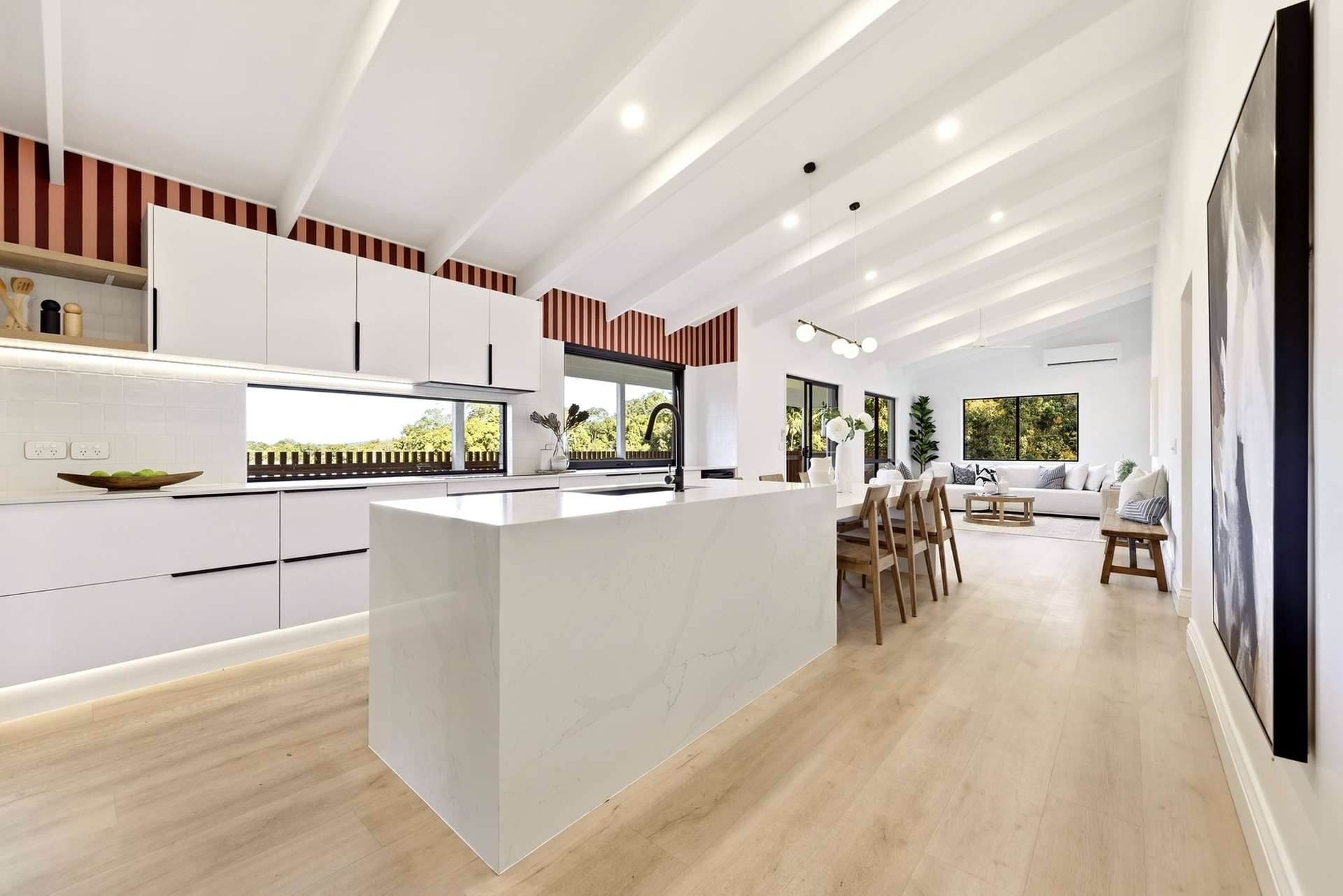 441 Glenview Road, Glenview For Sale by Farmbuy.com - image 6