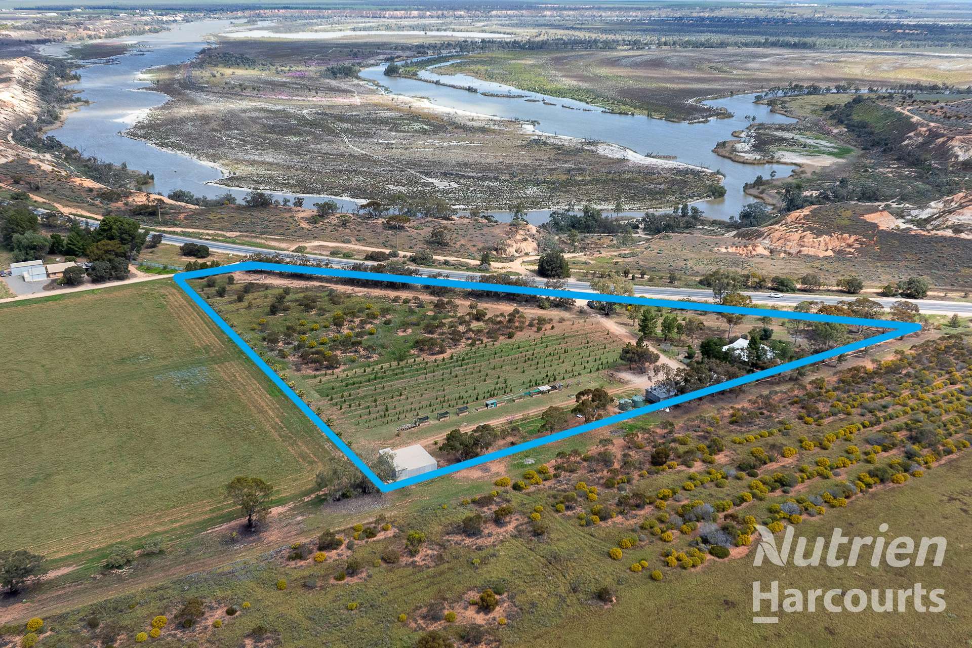 21715 Sturt Highway, Paringa For Sale by Farmbuy.com - image 1