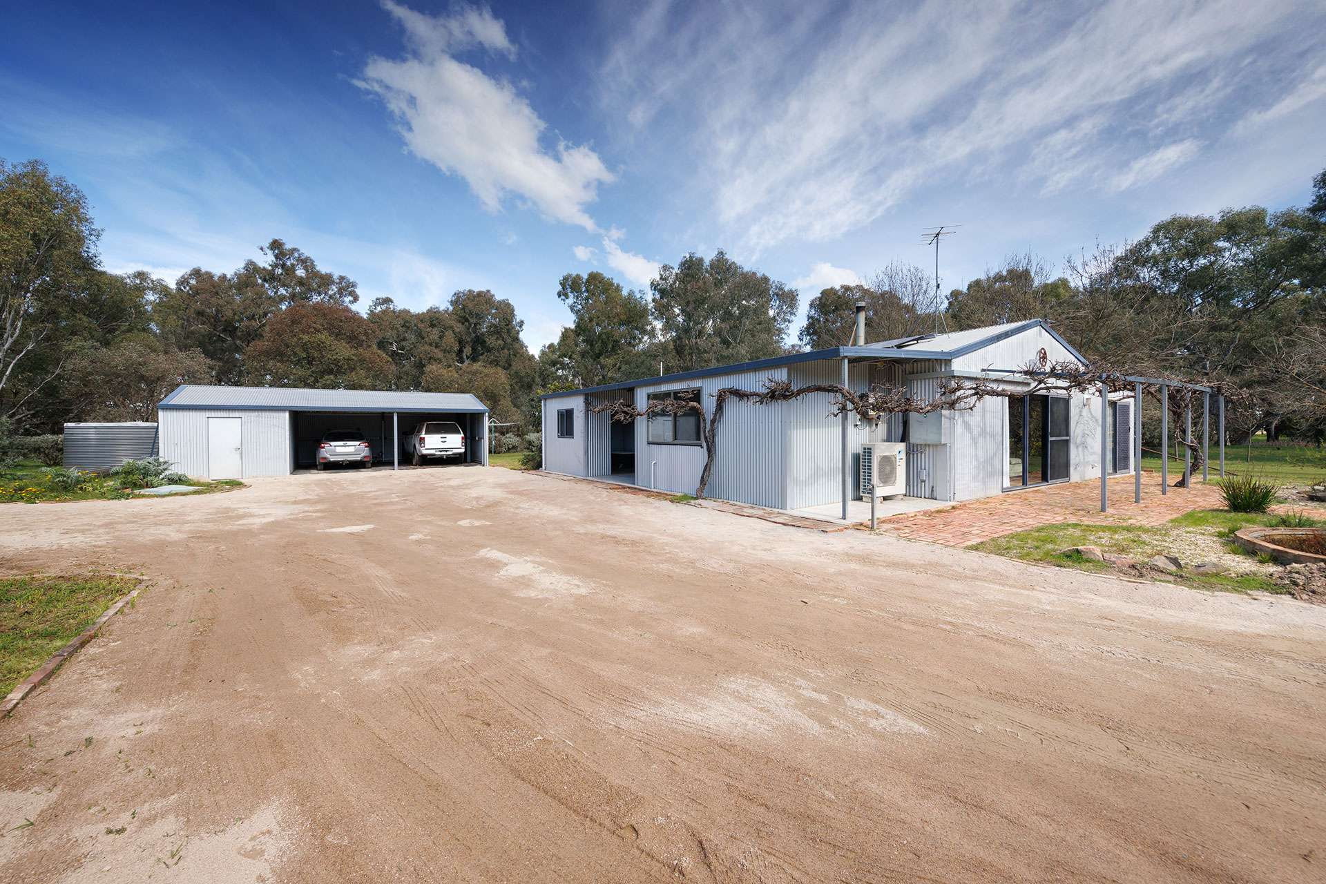 53 Malabar Road, Holbrook Auction by Farmbuy.com - image 3