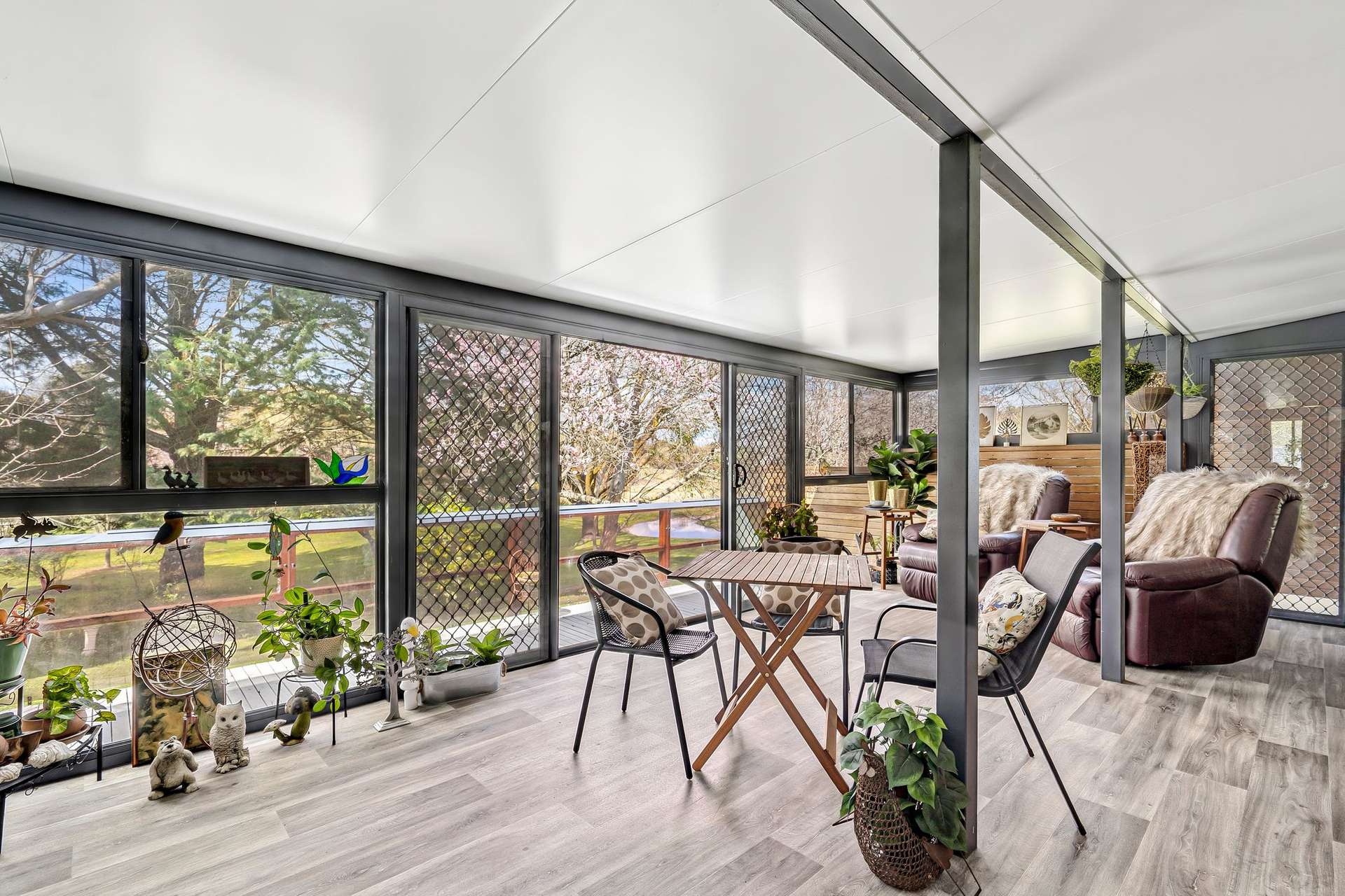 6 Carrington Street, Crookwell For Sale by Farmbuy.com - image 11