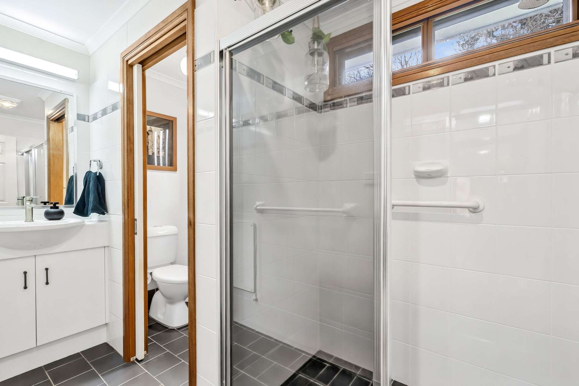 6 Carrington Street, Crookwell For Sale by Farmbuy.com - image 10