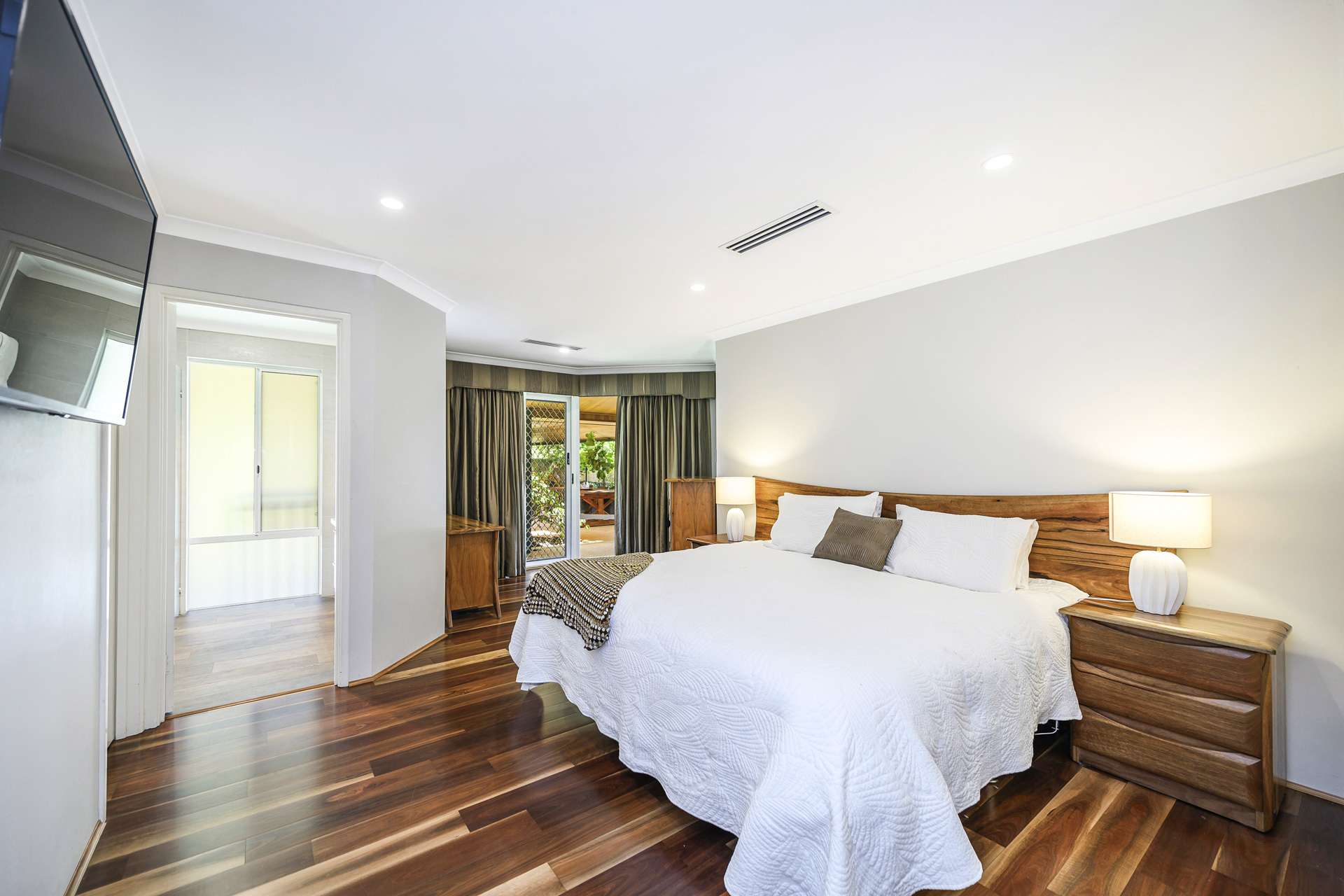 84 Cathedral Avenue, Brigadoon For Sale by Farmbuy.com - image 17