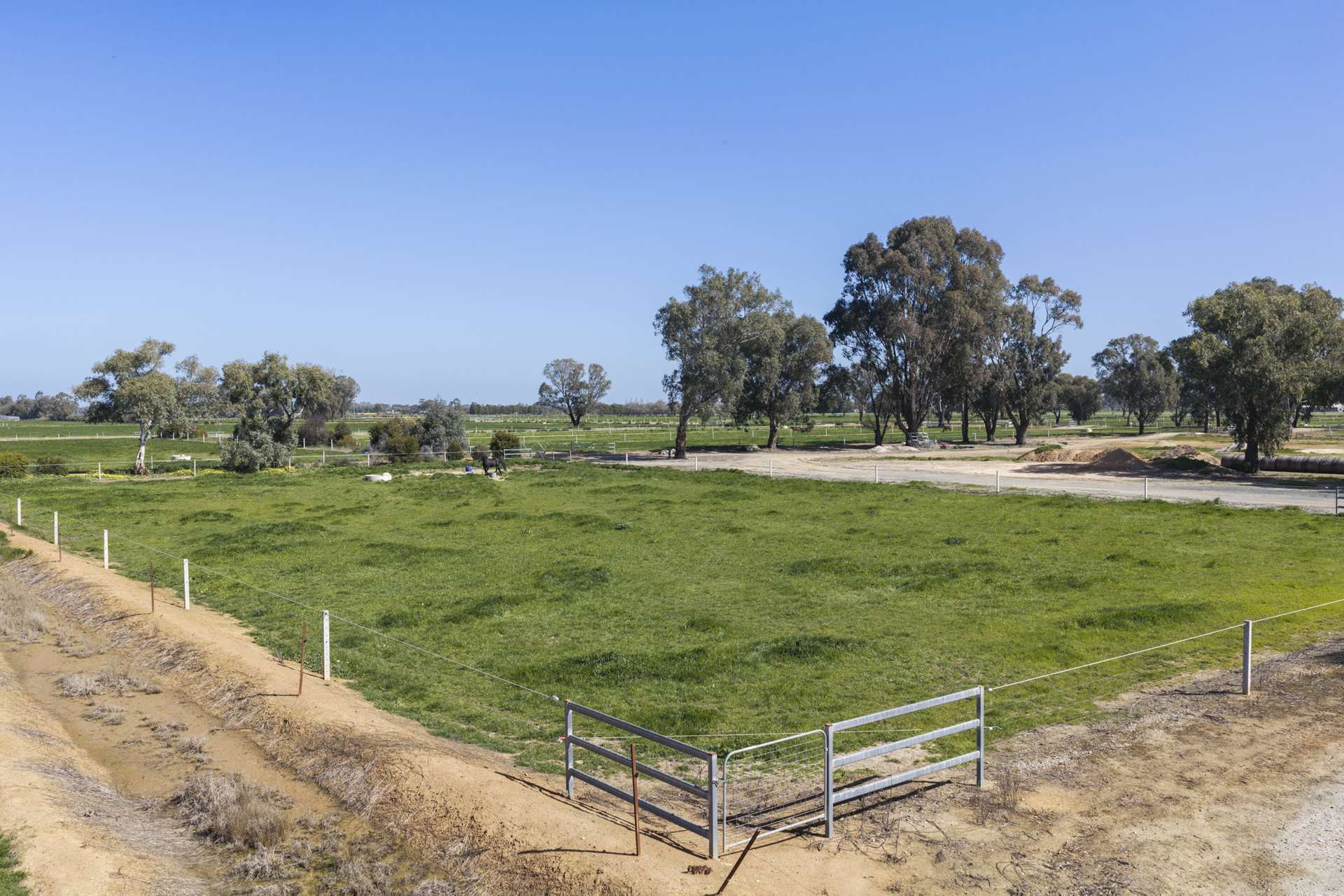 2 Dunstone Rd, Kyabram Auction by Farmbuy.com - image 14