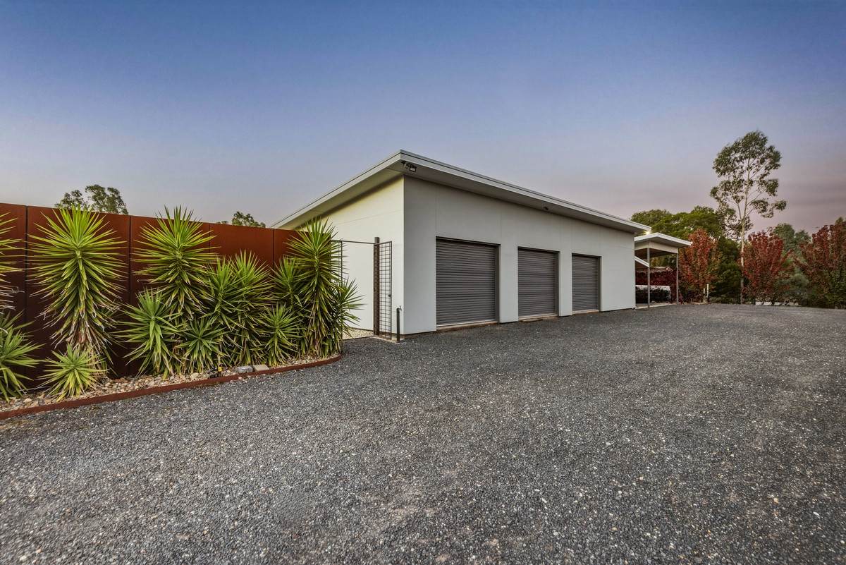59 Browns Lane, Emu Creek For Sale by Farmbuy.com - image 15