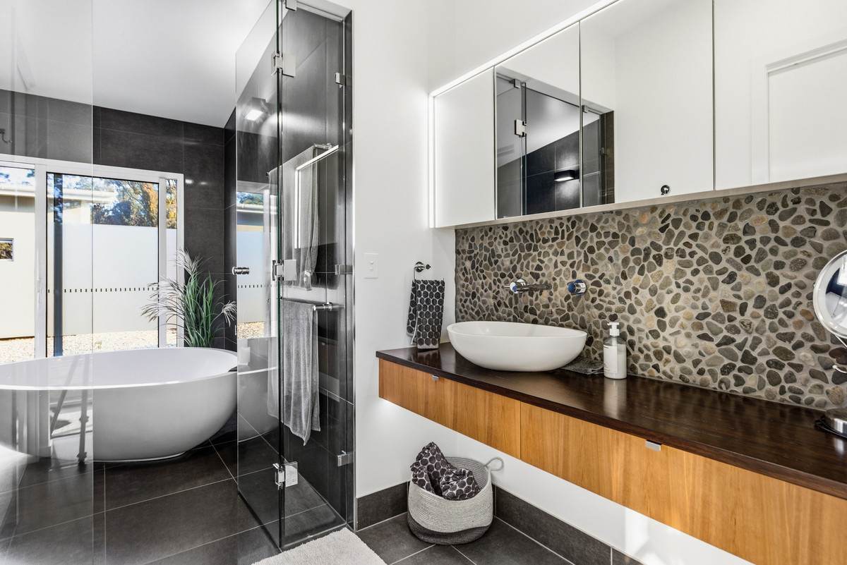 59 Browns Lane, Emu Creek For Sale by Farmbuy.com - image 11