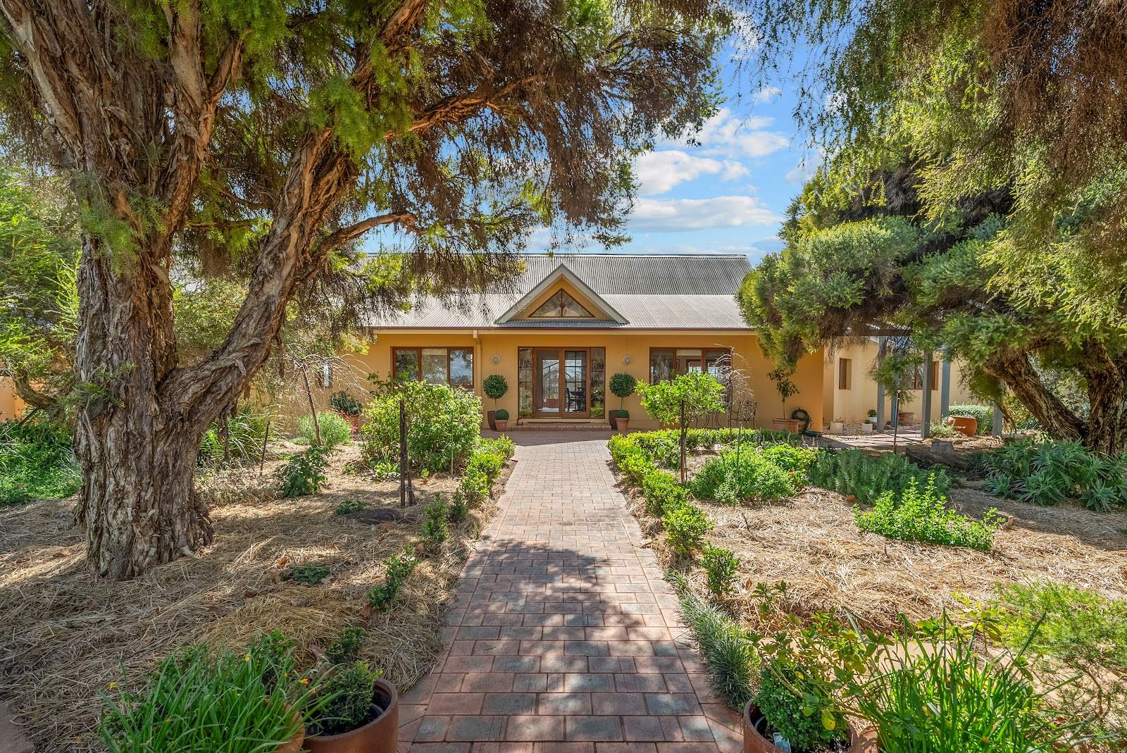 216 Boorga Road, Lake Wyangan For Sale by Farmbuy.com - image 3