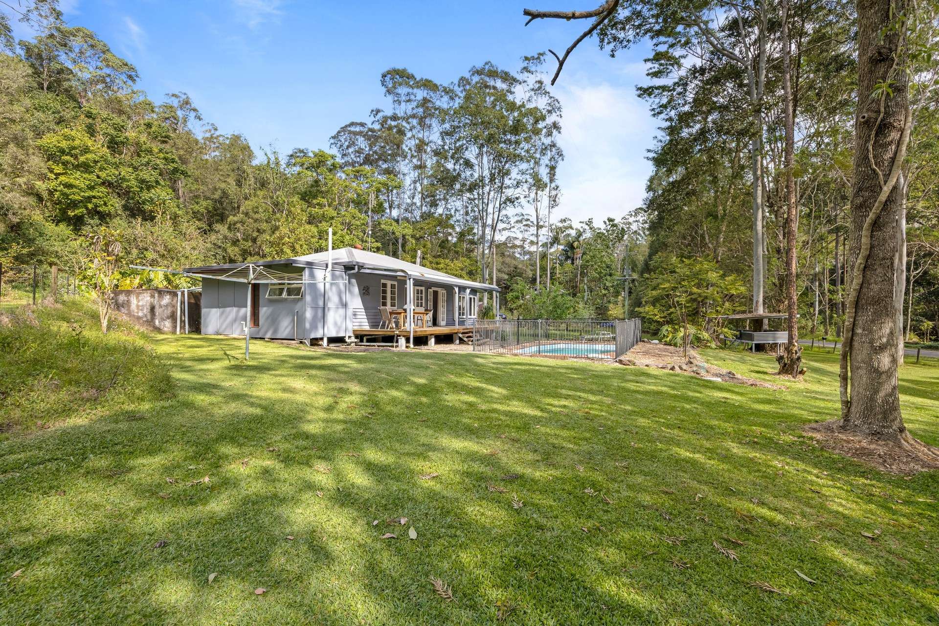 97 Ratcliffe Road, Diamond Valley For Sale by Farmbuy.com - image 9