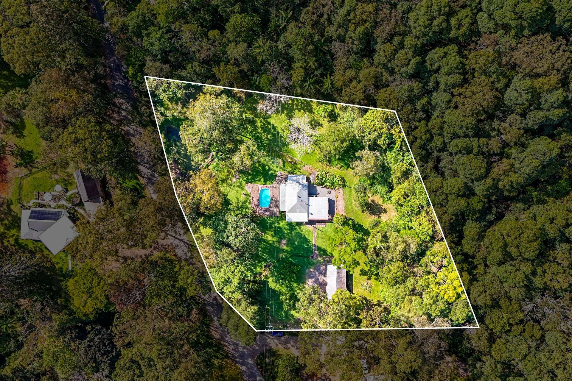 97 Ratcliffe Road, Diamond Valley For Sale by Farmbuy.com - image 23