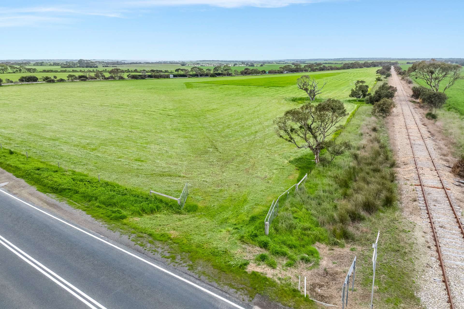 Allot 303 Cnr Airport Rd & Alexandrina Road, Currency Creek For Sale by Farmbuy.com - image 6
