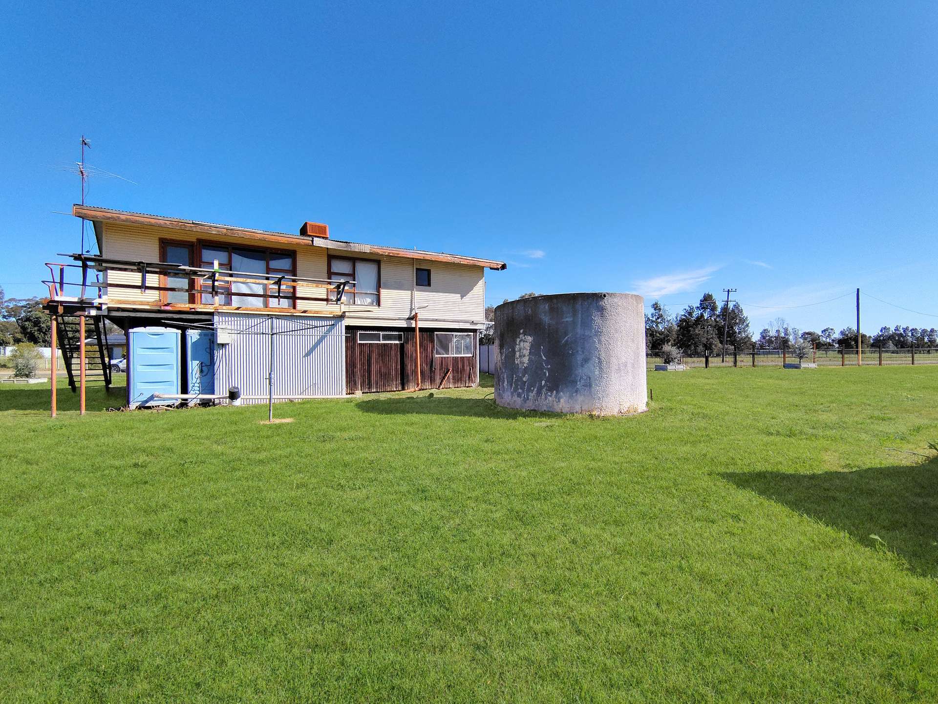 30-34 Talbot Street, Quandialla For Sale by Farmbuy.com - image 2