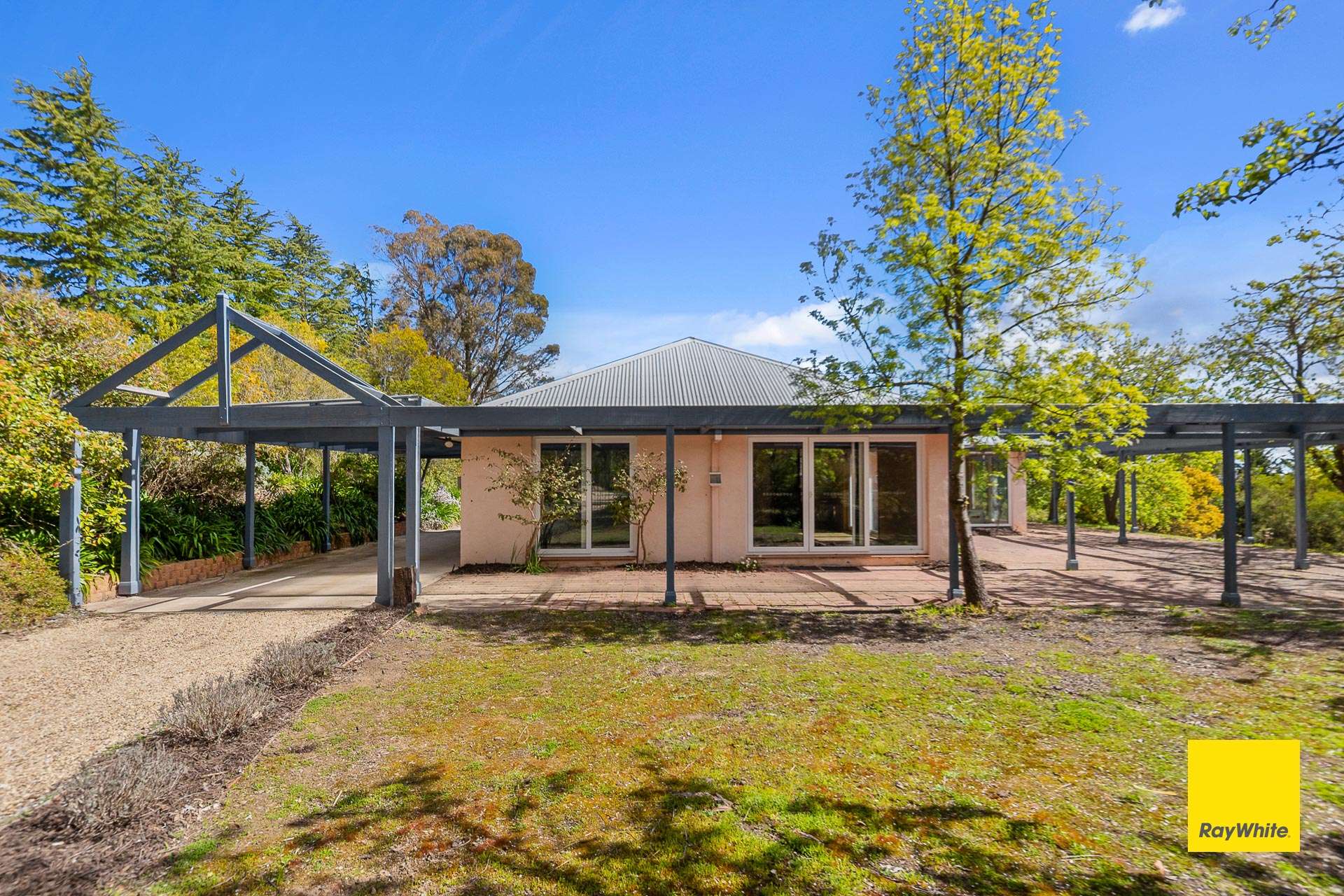 305 Shingle Hill Way, Gundaroo For Sale by Farmbuy.com - image 2