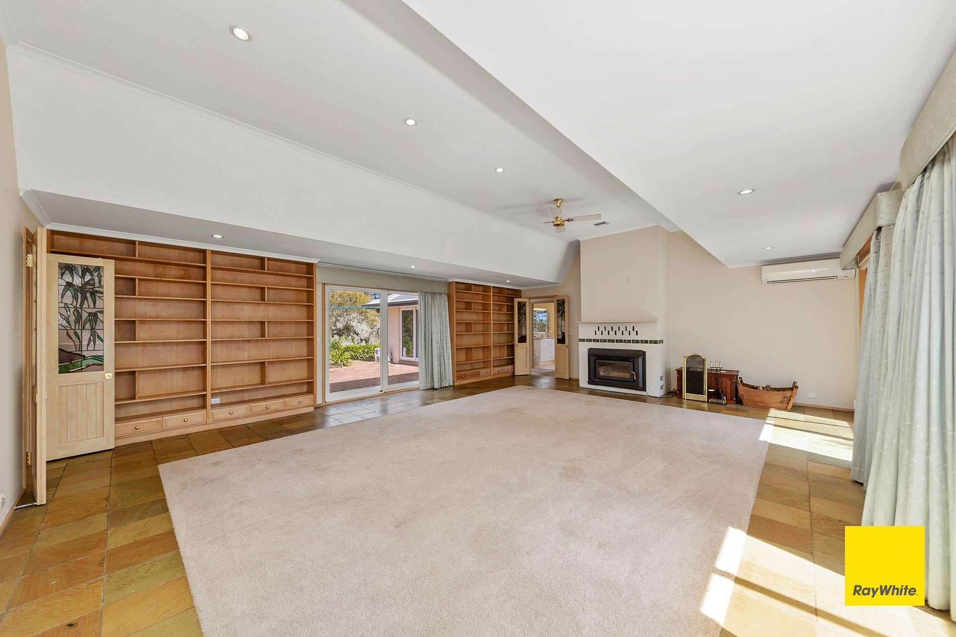 305 Shingle Hill Way, Gundaroo For Sale by Farmbuy.com - image 4