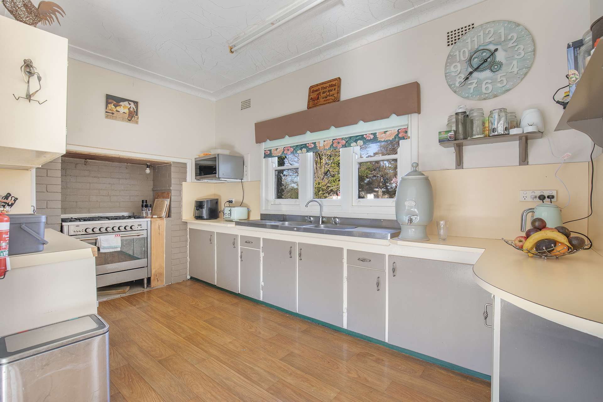 "Hillgrove Stn" 2459 Grafton Road, Armidale Auction by Farmbuy.com - image 6