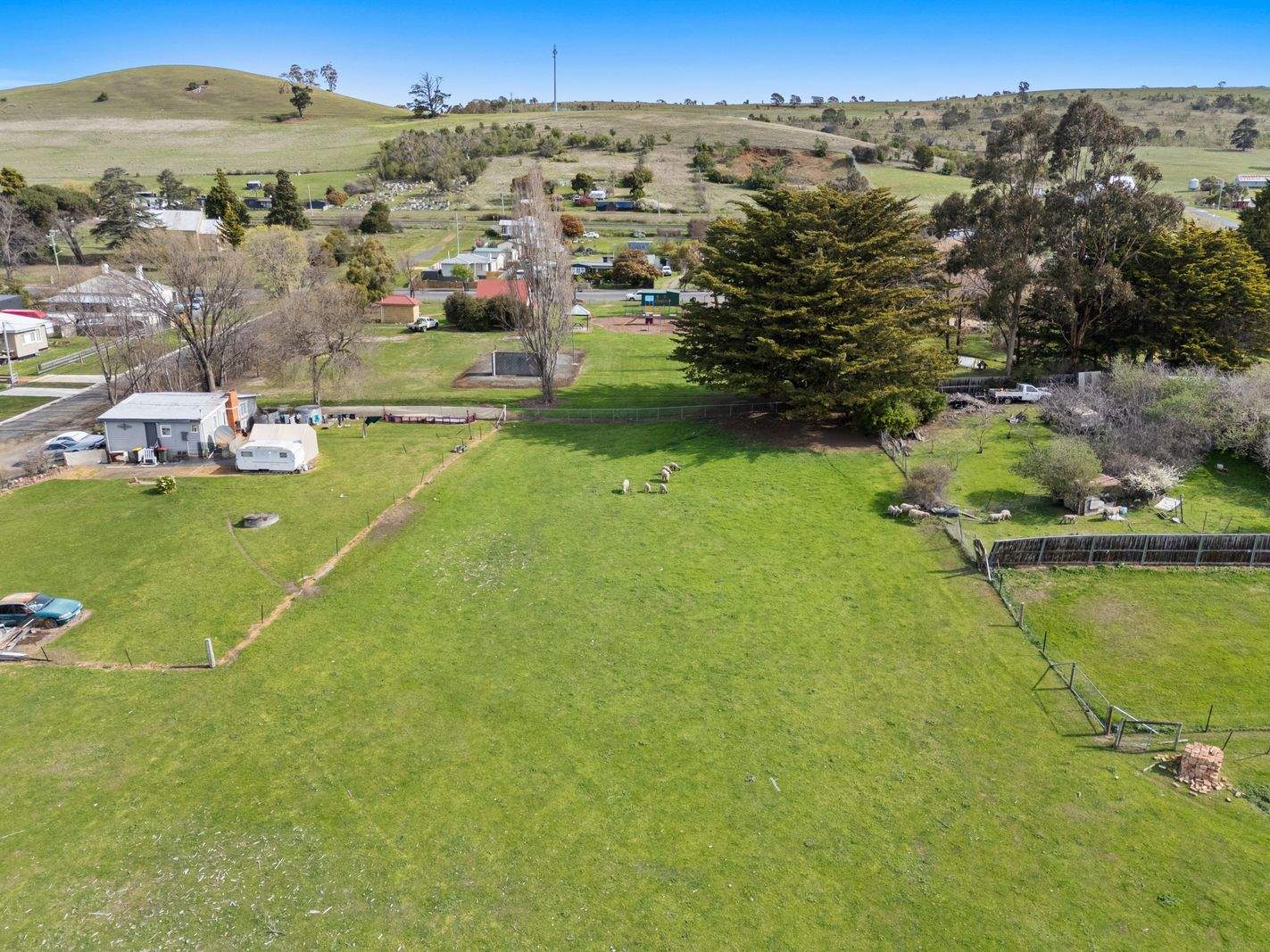 29 Franklin Street, Colebrook Auction by Farmbuy.com - image 4