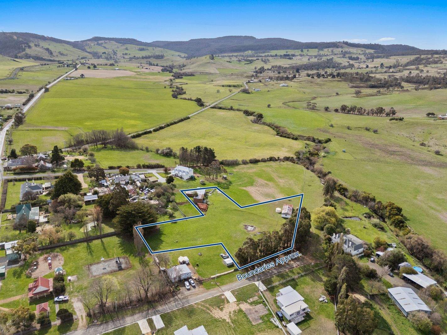 29 Franklin Street, Colebrook Auction by Farmbuy.com - image 2