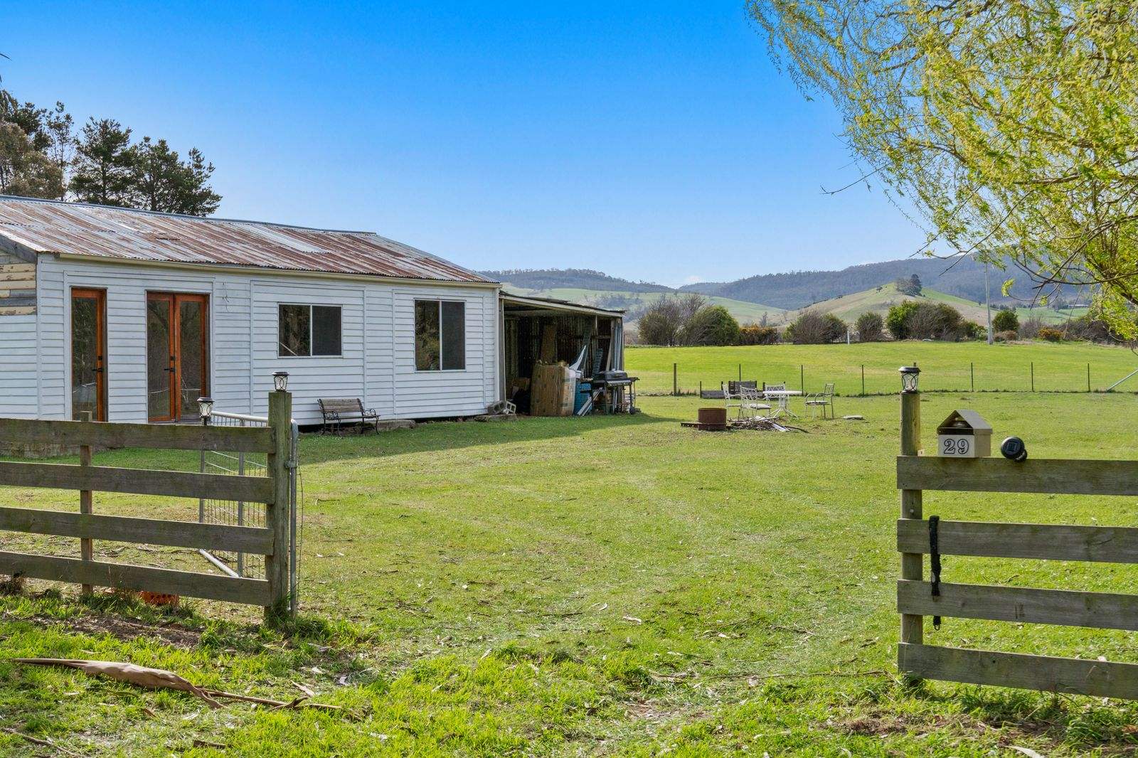 29 Franklin Street, Colebrook Auction by Farmbuy.com - image 10