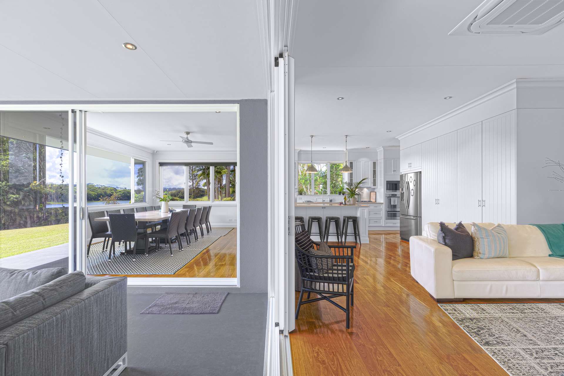 14 Andrews Road, Barrine For Sale by Farmbuy.com - image 6