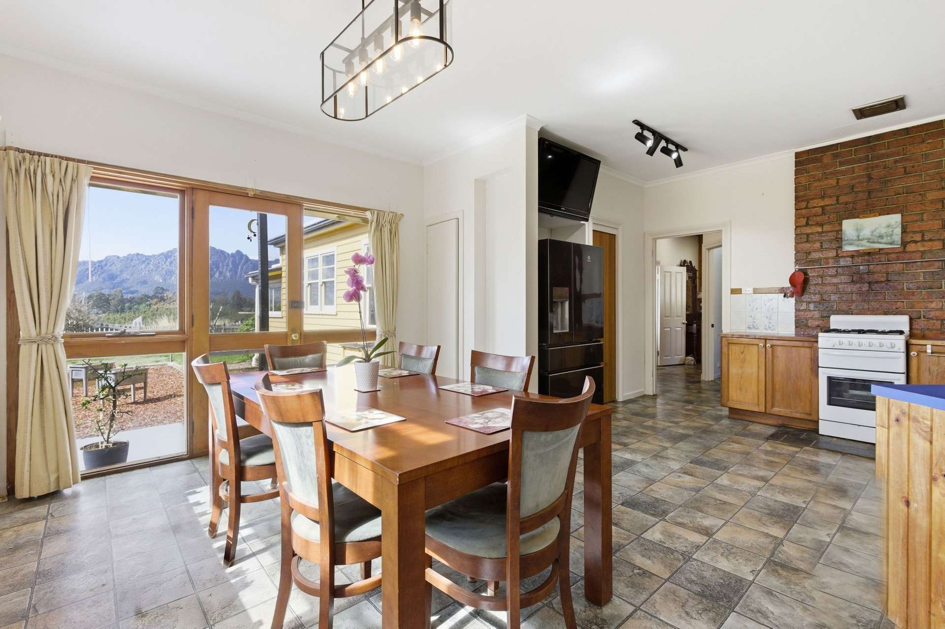 370 Staverton Road, Promised Land For Sale by Farmbuy.com - image 9