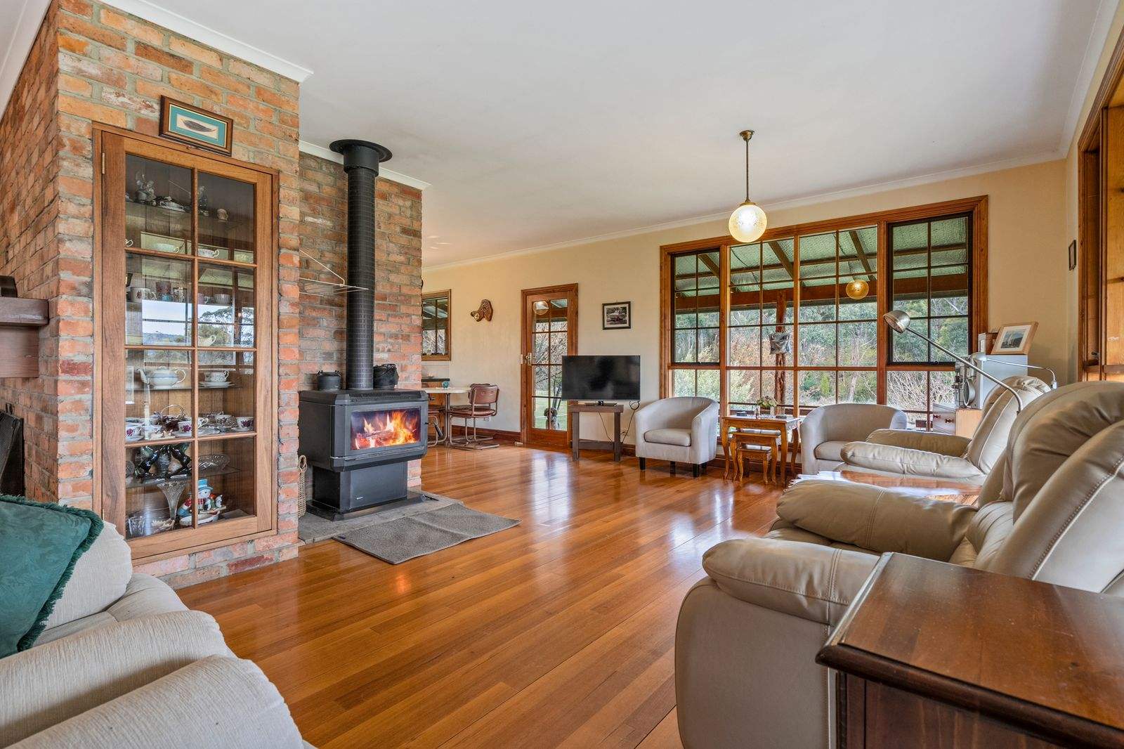 30 Clark Street, Dunalley For Sale by Farmbuy.com - image 10