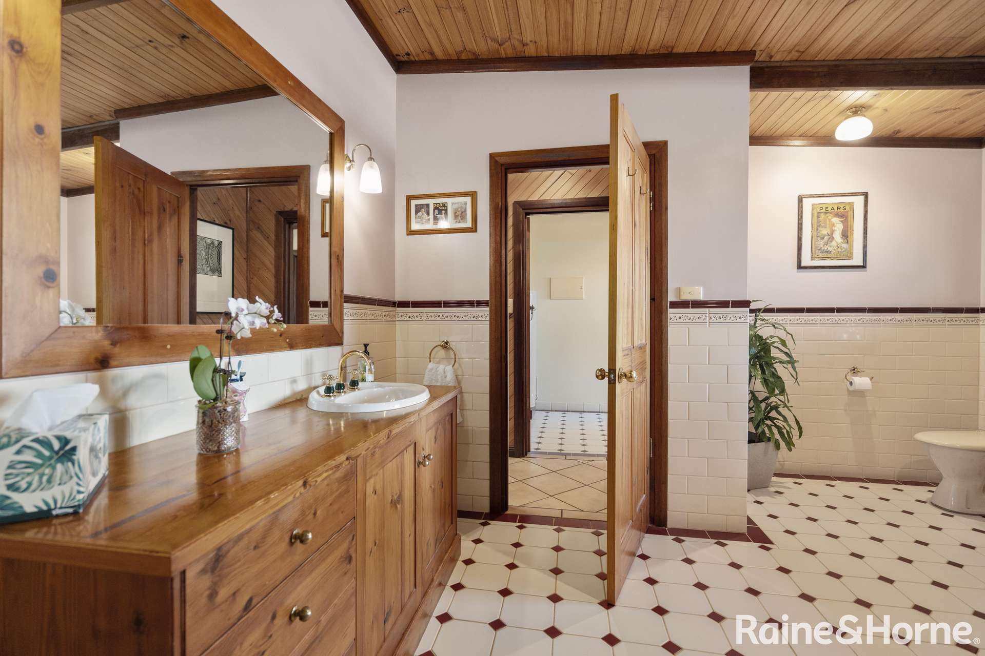 36 Burnside Road, Strathalbyn For Sale by Farmbuy.com - image 13