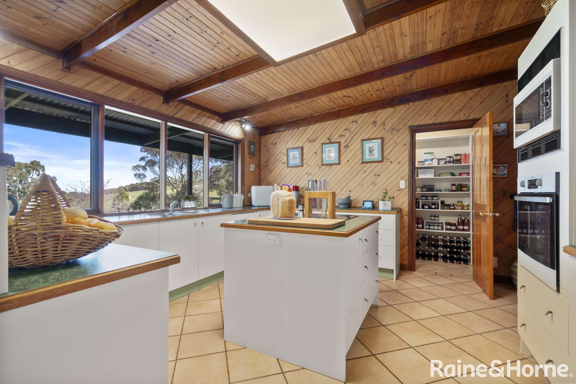 36 Burnside Road, Strathalbyn For Sale by Farmbuy.com - image 8