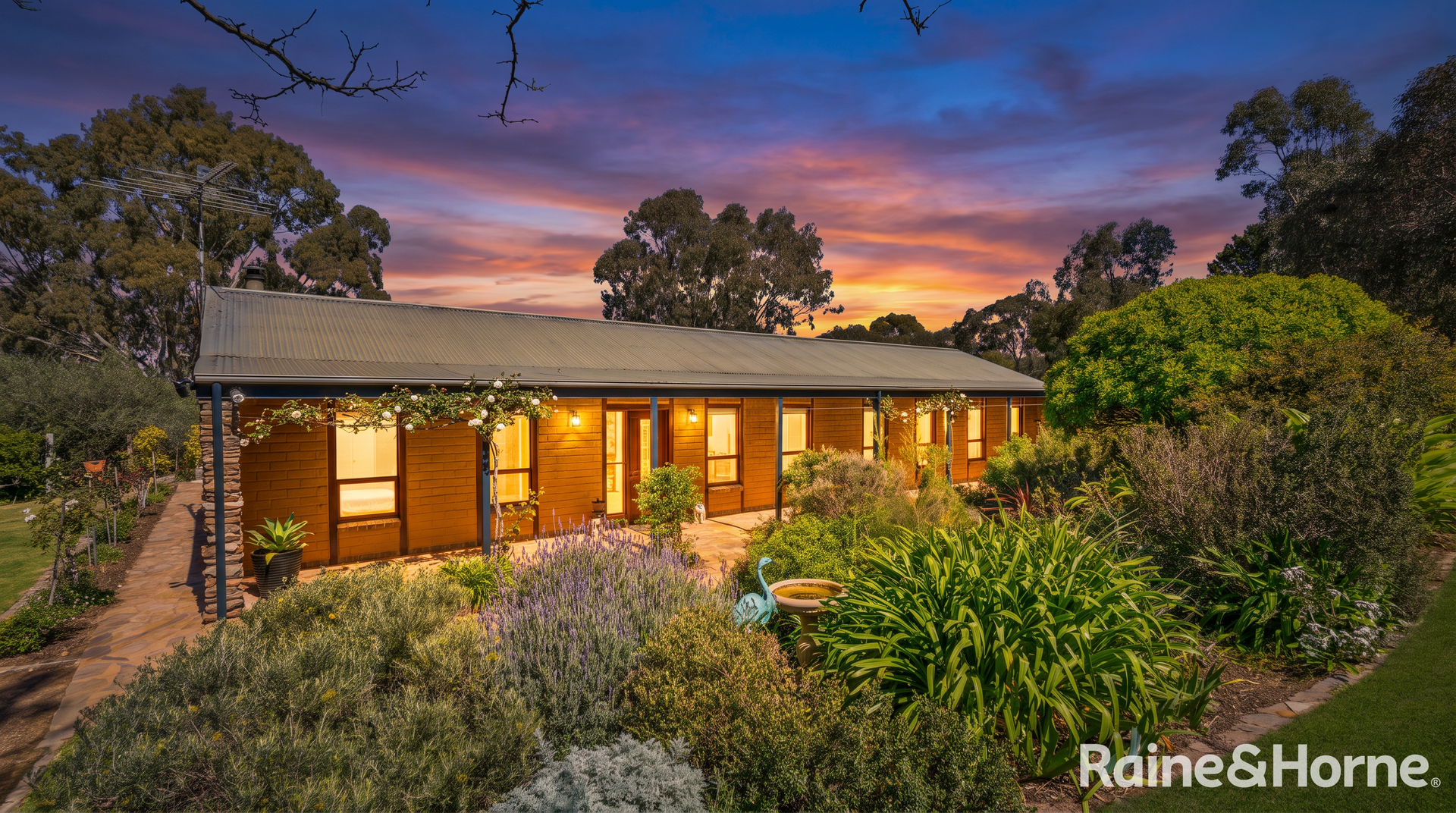 36 Burnside Road, Strathalbyn For Sale by Farmbuy.com - image 3