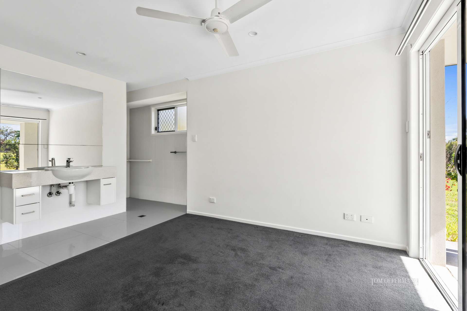 86 Panorama Drive, Doonan Auction by Farmbuy.com - image 3