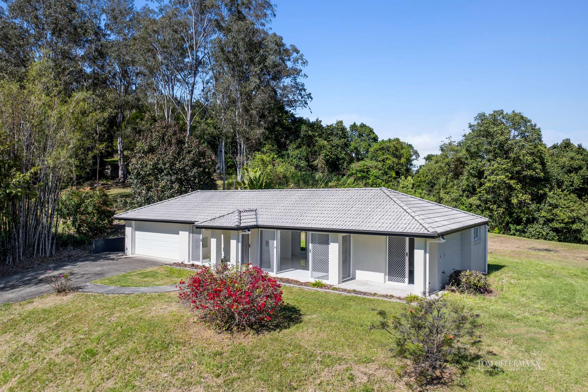 86 Panorama Drive, Doonan Auction by Farmbuy.com - image 1
