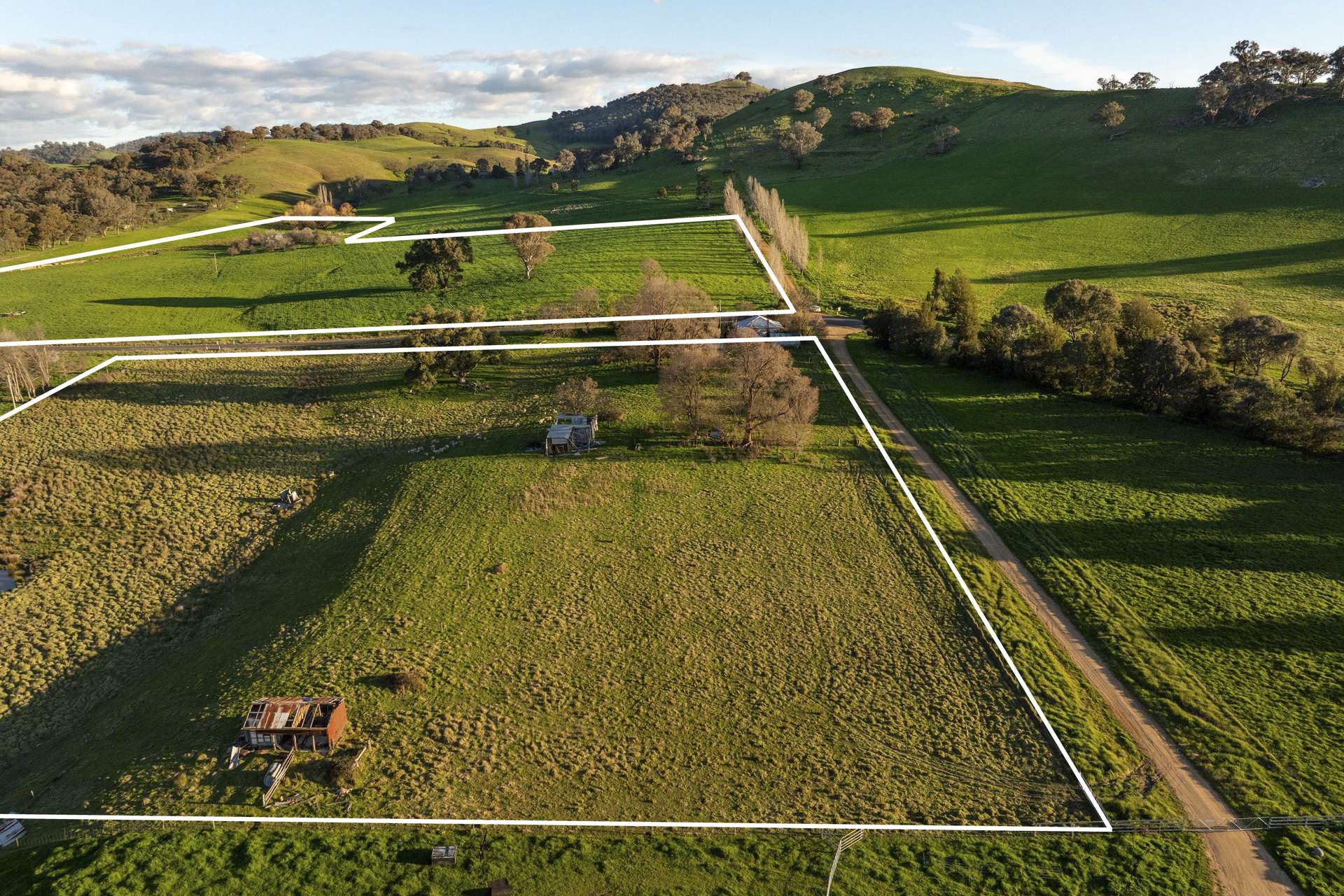 922 Westbrook Road, Oberne Creek Auction by Farmbuy.com - image 17