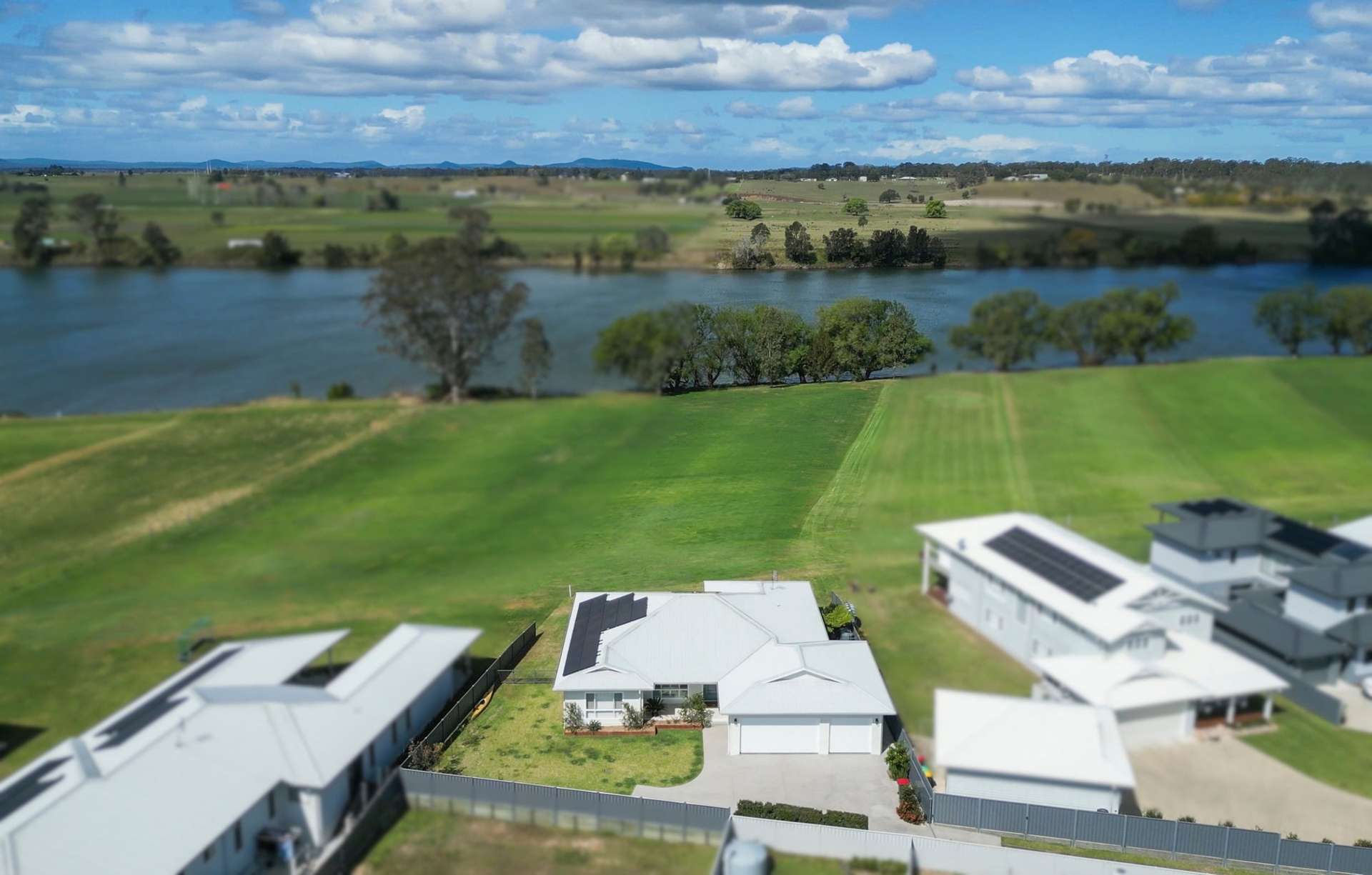 3 Ibis Court, Grafton For Sale by Farmbuy.com - image 2