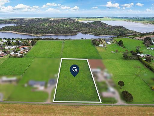 Farm For Sale - VIC - Koroit - 3282 - A Lifestyle Opportunity on 3 Acres in Koroit 