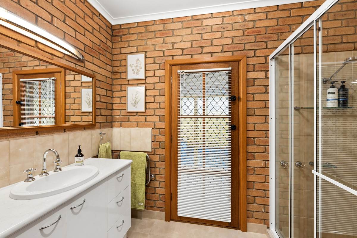 289 Turners Road, Junortoun For Sale by Farmbuy.com - image 9