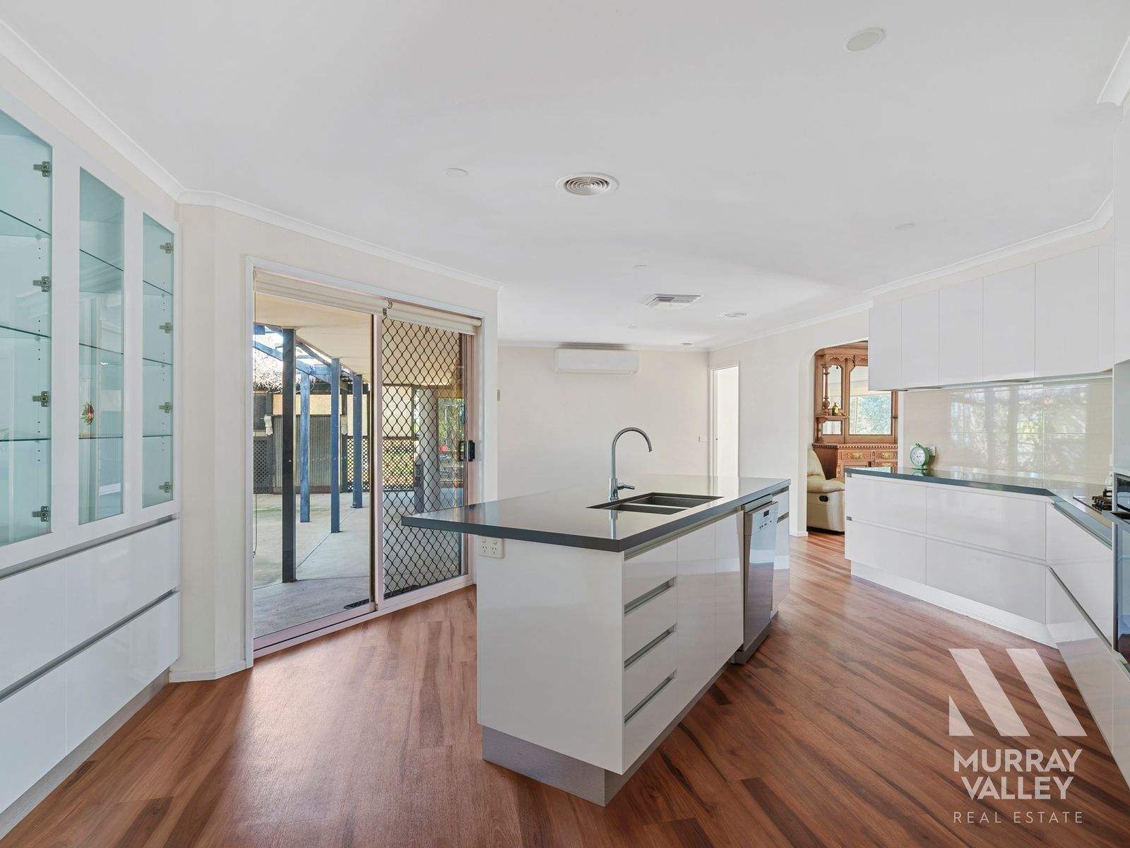 26 James Lillis Drive, Yarrawonga For Sale by Farmbuy.com - image 11