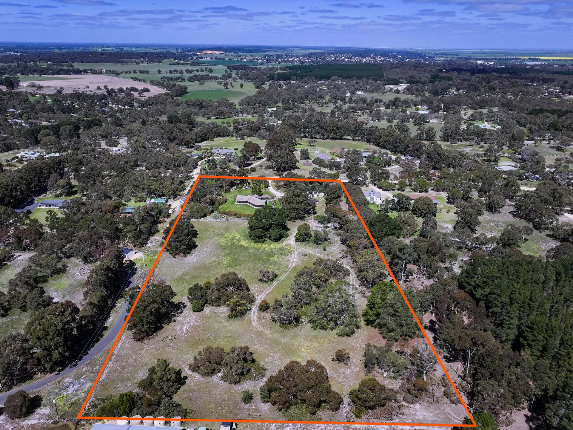 34 Martins Road, Naracoorte For Sale by Farmbuy.com - image 28