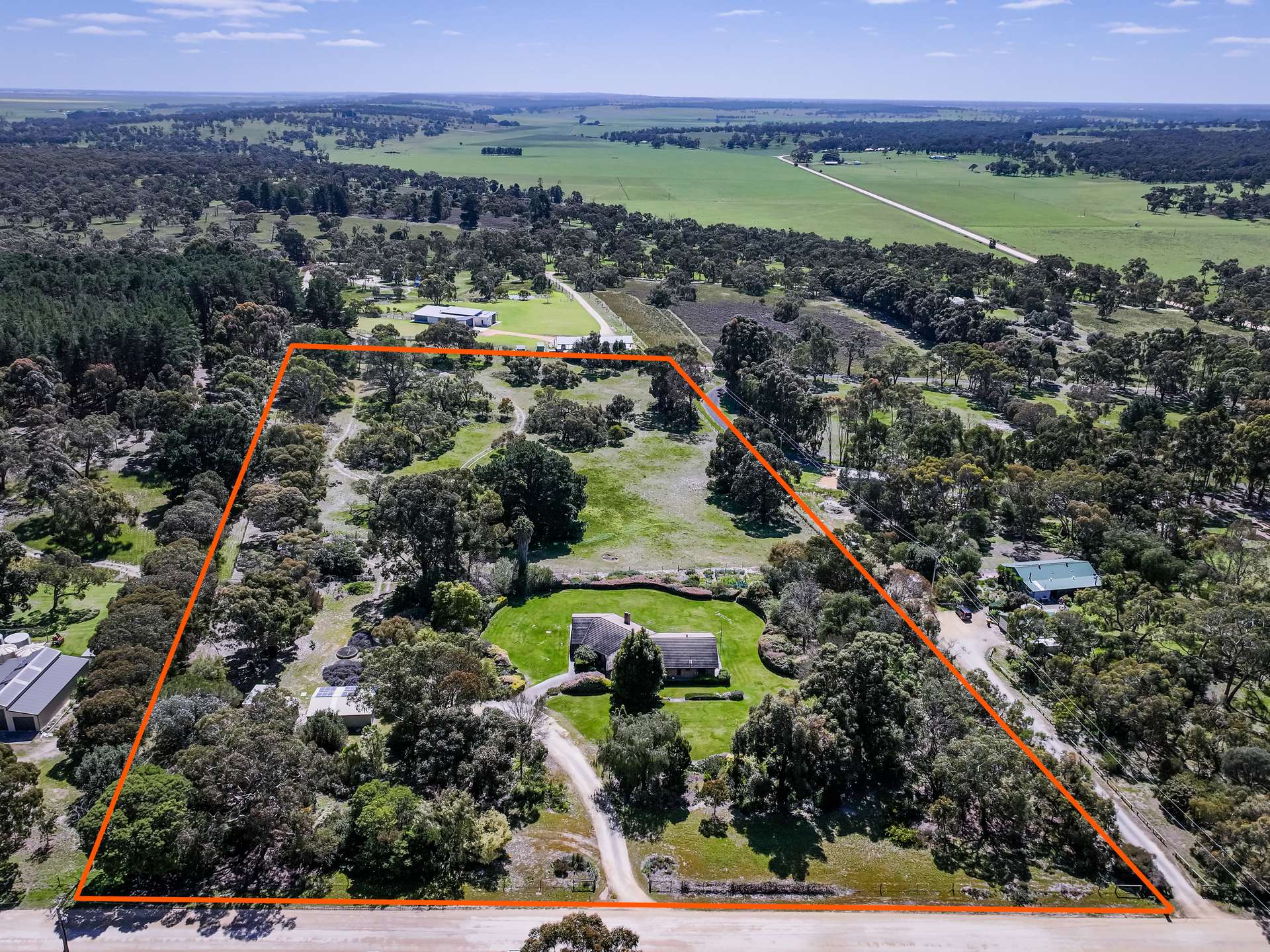 34 Martins Road, Naracoorte For Sale by Farmbuy.com - image 3