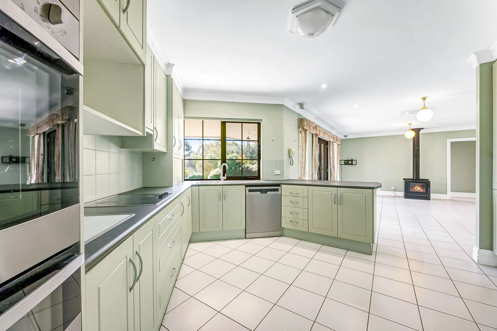 34 Martins Road, Naracoorte For Sale by Farmbuy.com - image 7