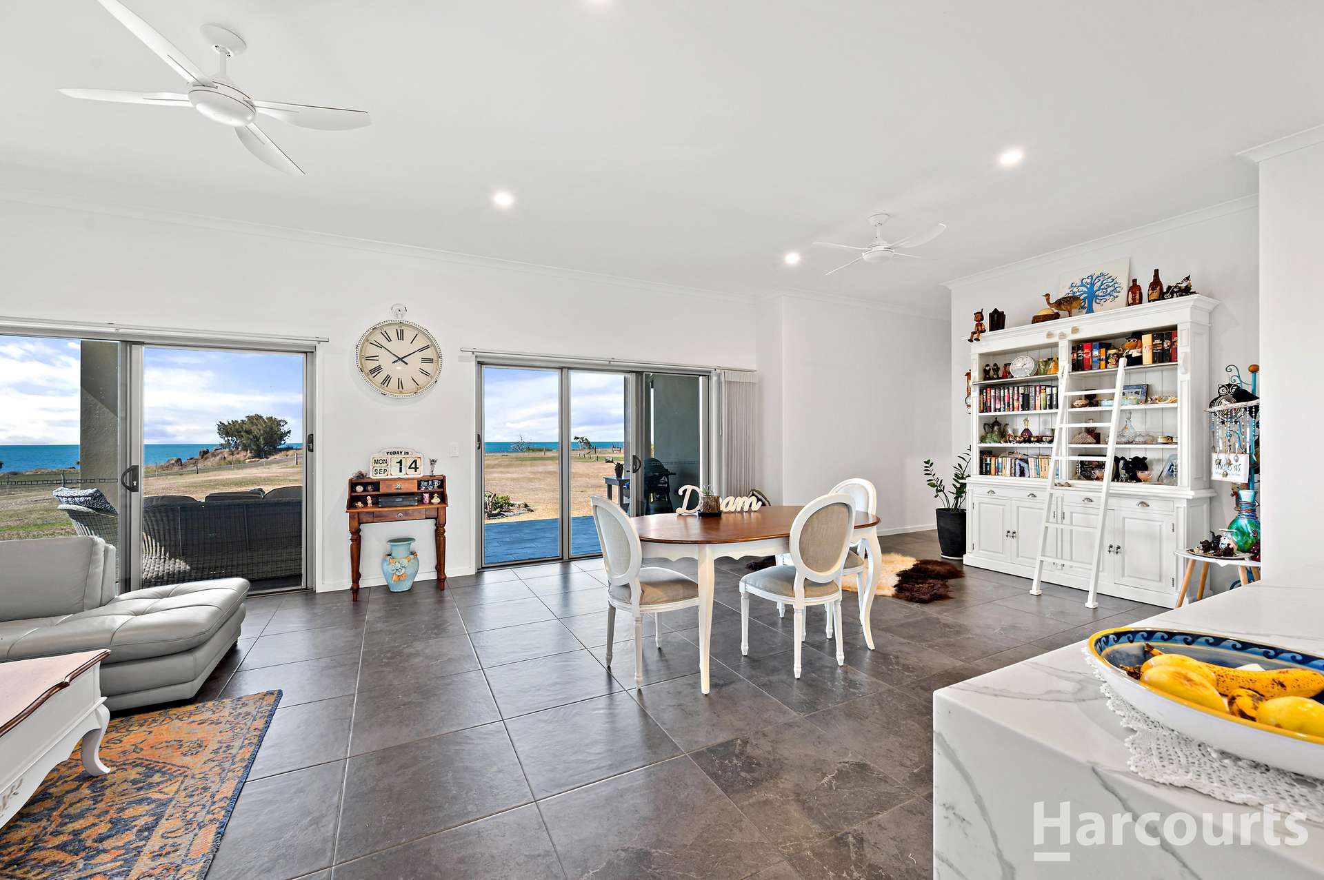 116 Shelley Street, Burnett Heads For Sale by Farmbuy.com - image 5
