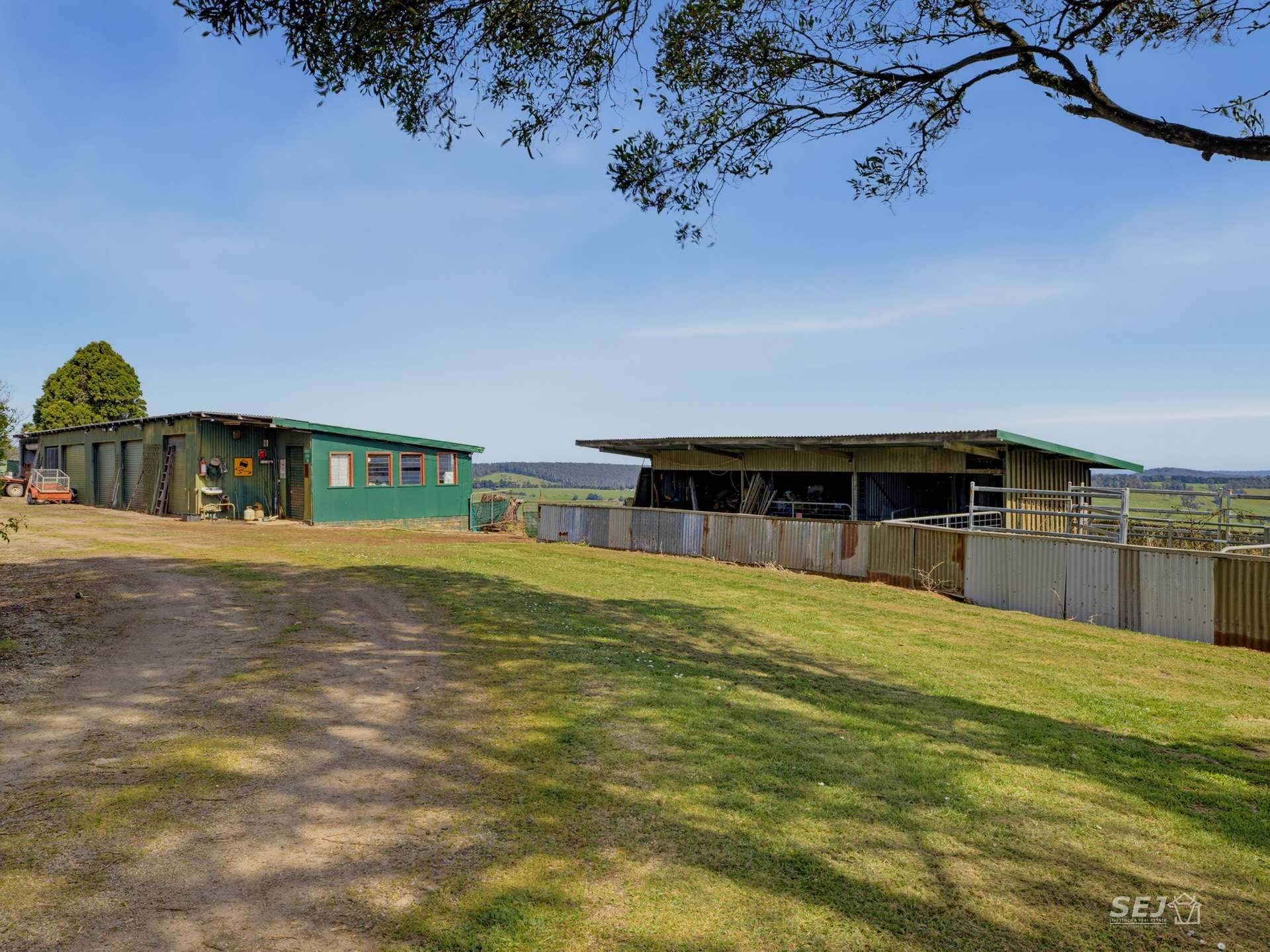 555 Mirboo - Yarragon Road, Allambee Reserve For Sale by Farmbuy.com - image 6