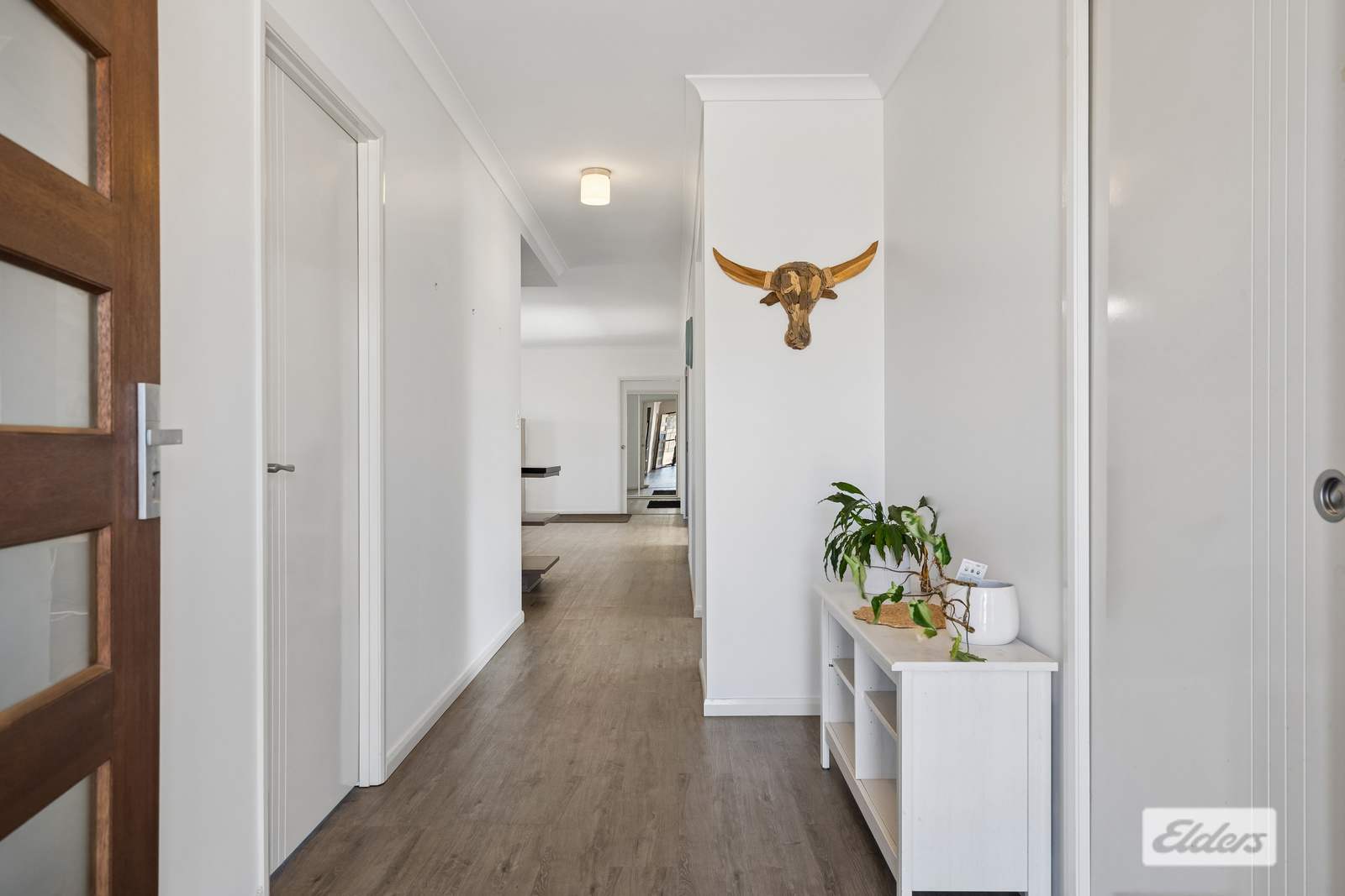 6 Fernrow Drive, Plainland For Sale by Farmbuy.com - image 5