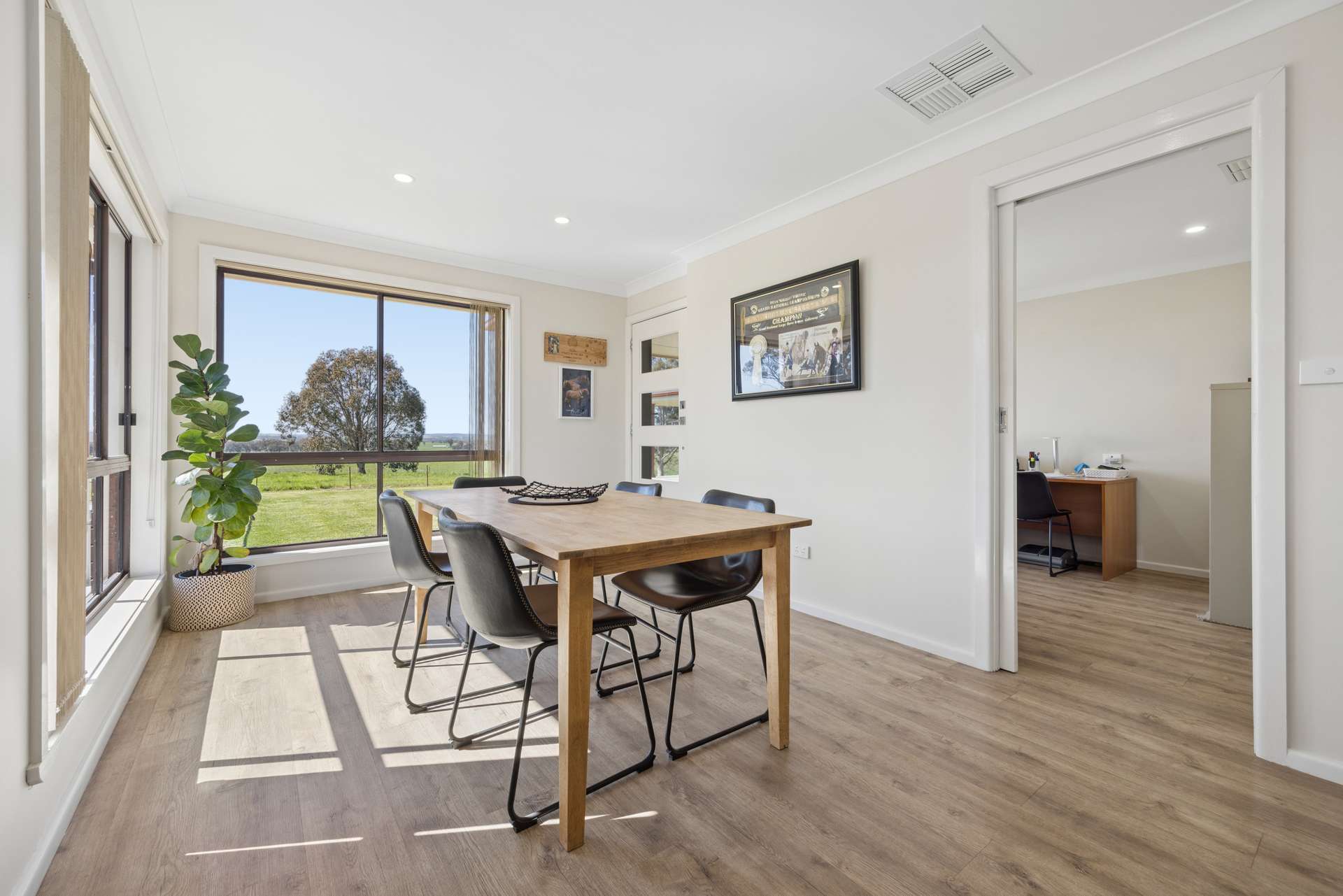3280 Murringo Road, Young Auction by Farmbuy.com - image 6