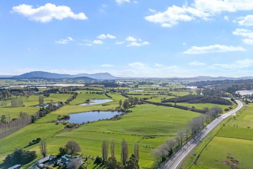 5329 Bass Highway, Deloraine TAS 7304