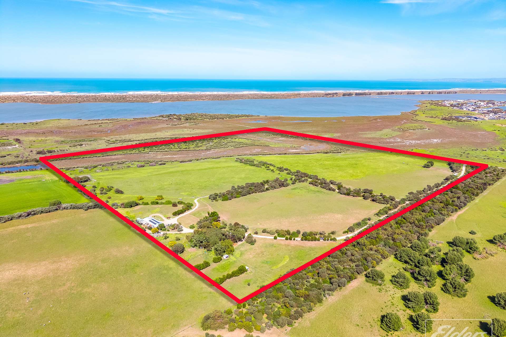 155 Monument Road, Hindmarsh Island For Sale by Farmbuy.com - image 1