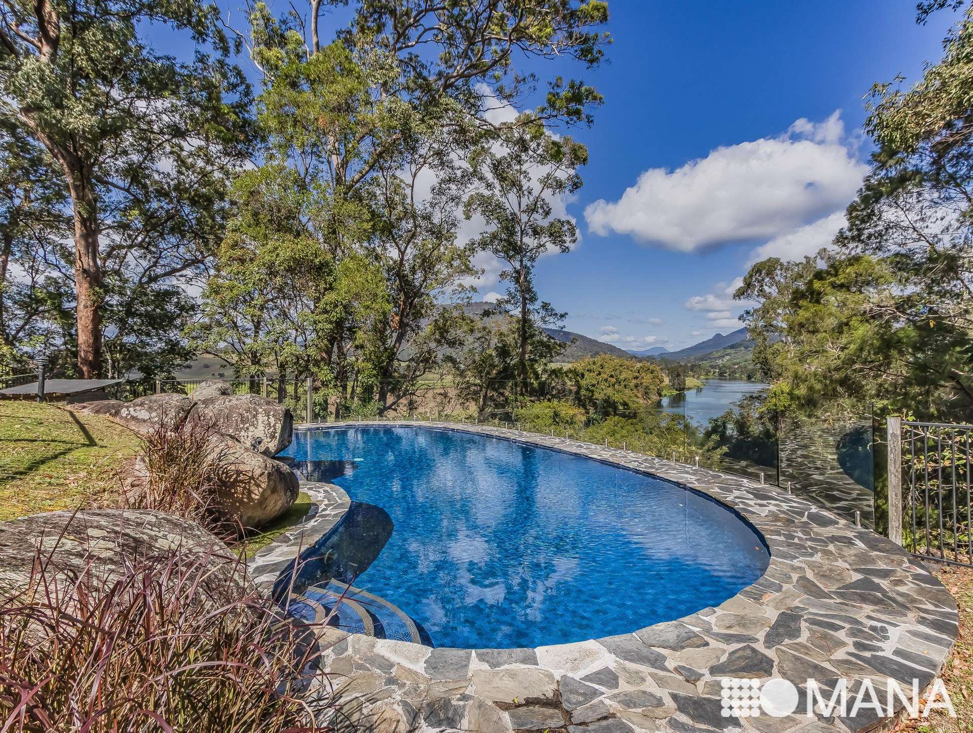6 Hope Street, Bray Park For Sale by Farmbuy.com - image 30