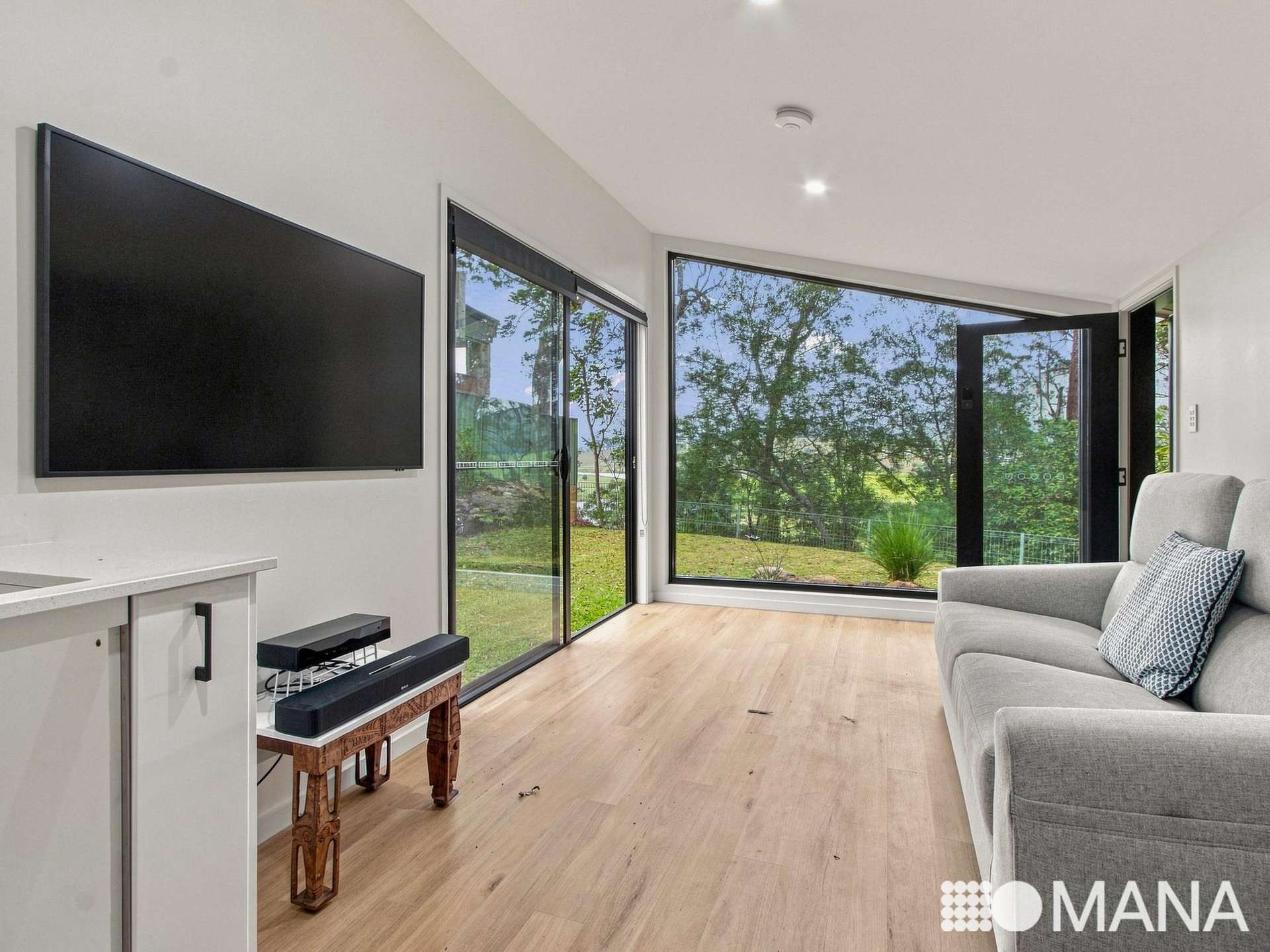 6 Hope Street, Bray Park For Sale by Farmbuy.com - image 27