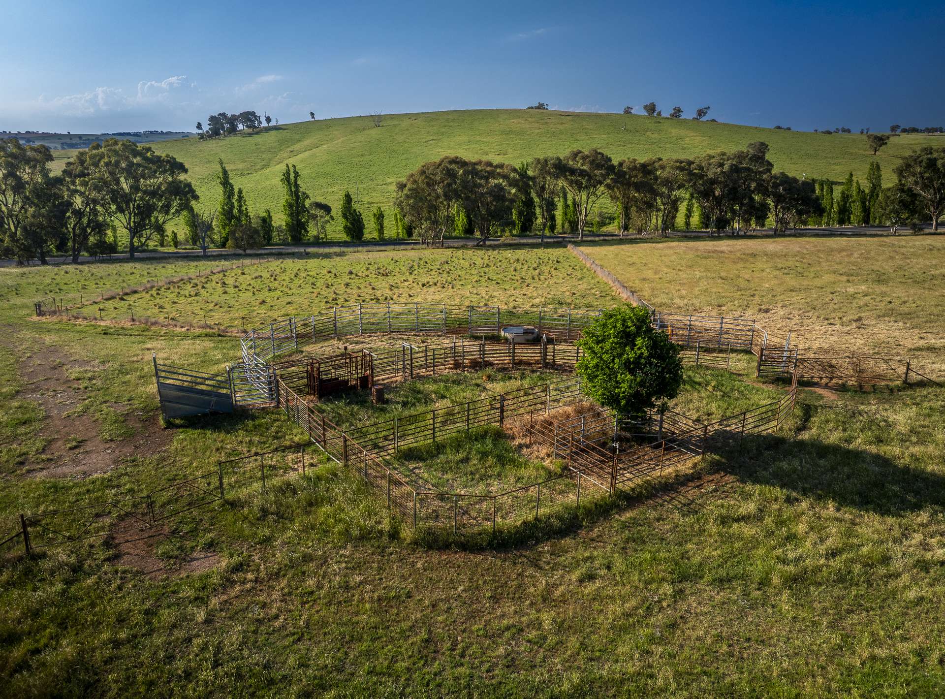 'Burley' 8394 Mid Western Highway, Woodstock Auction by Farmbuy.com - image 34